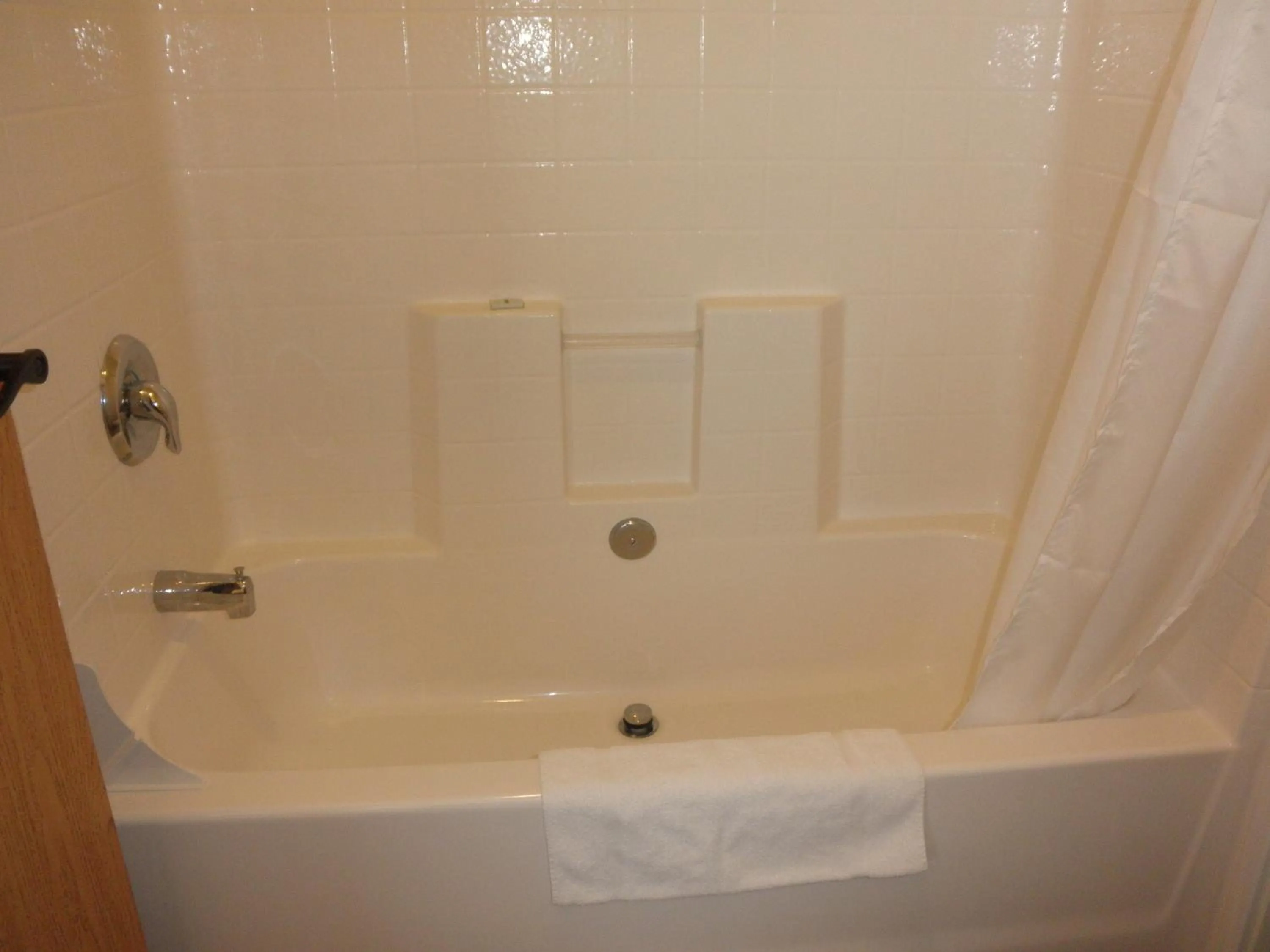 Bathroom in Bear's Den Lodge