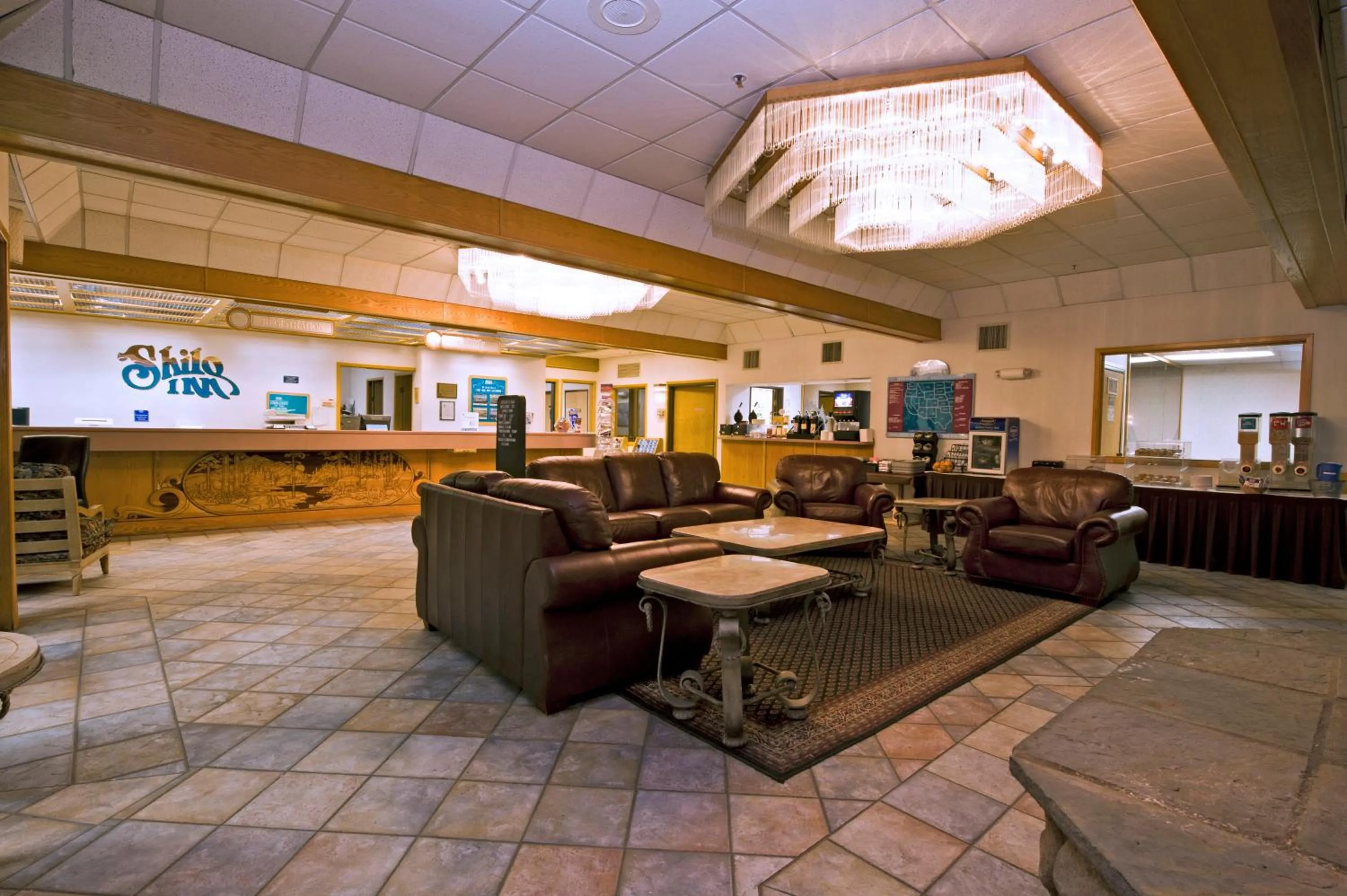Lobby or reception in Shilo Inn Mammoth Lakes