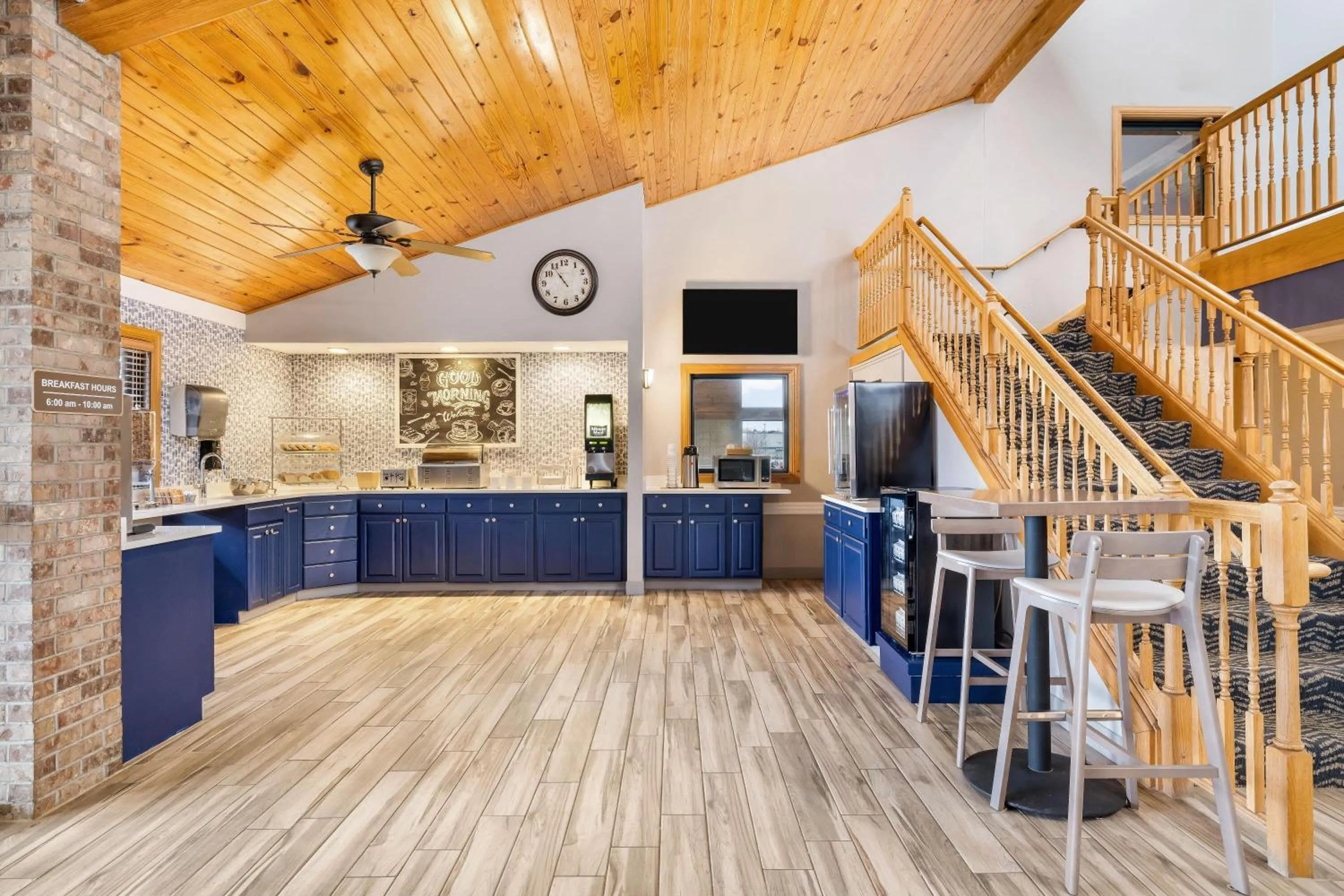 Restaurant/places to eat in AmericInn by Wyndham Bismarck