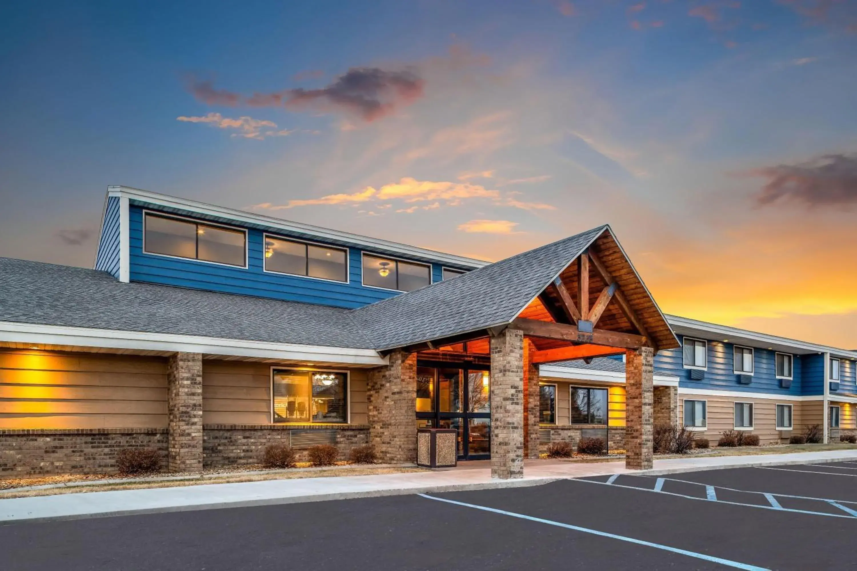 Property building in AmericInn by Wyndham Bismarck Property building in AmericInn by Wyndham Bismarck