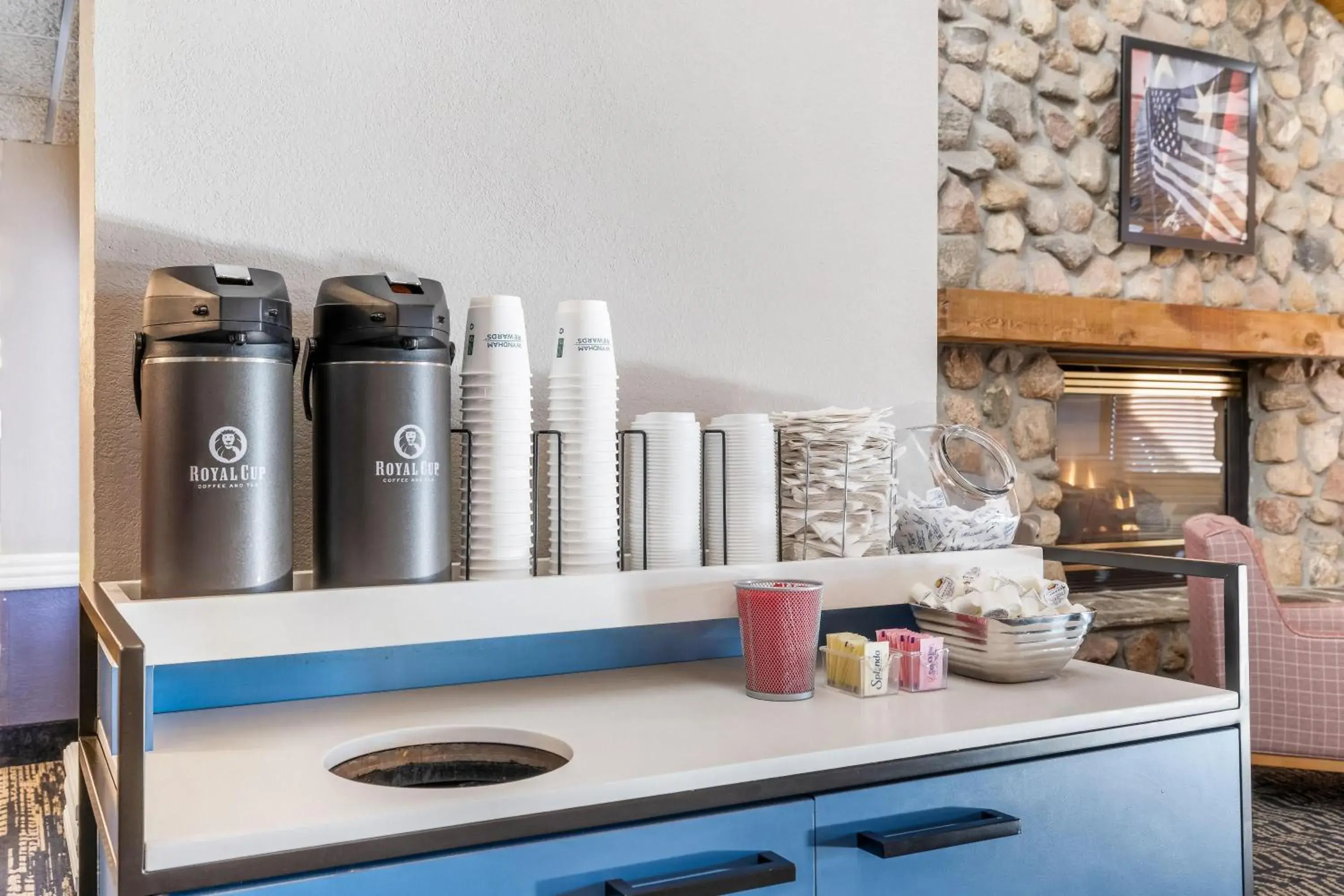 Restaurant/places to eat in AmericInn by Wyndham Bismarck Restaurant/places to eat in AmericInn by Wyndham Bismarck