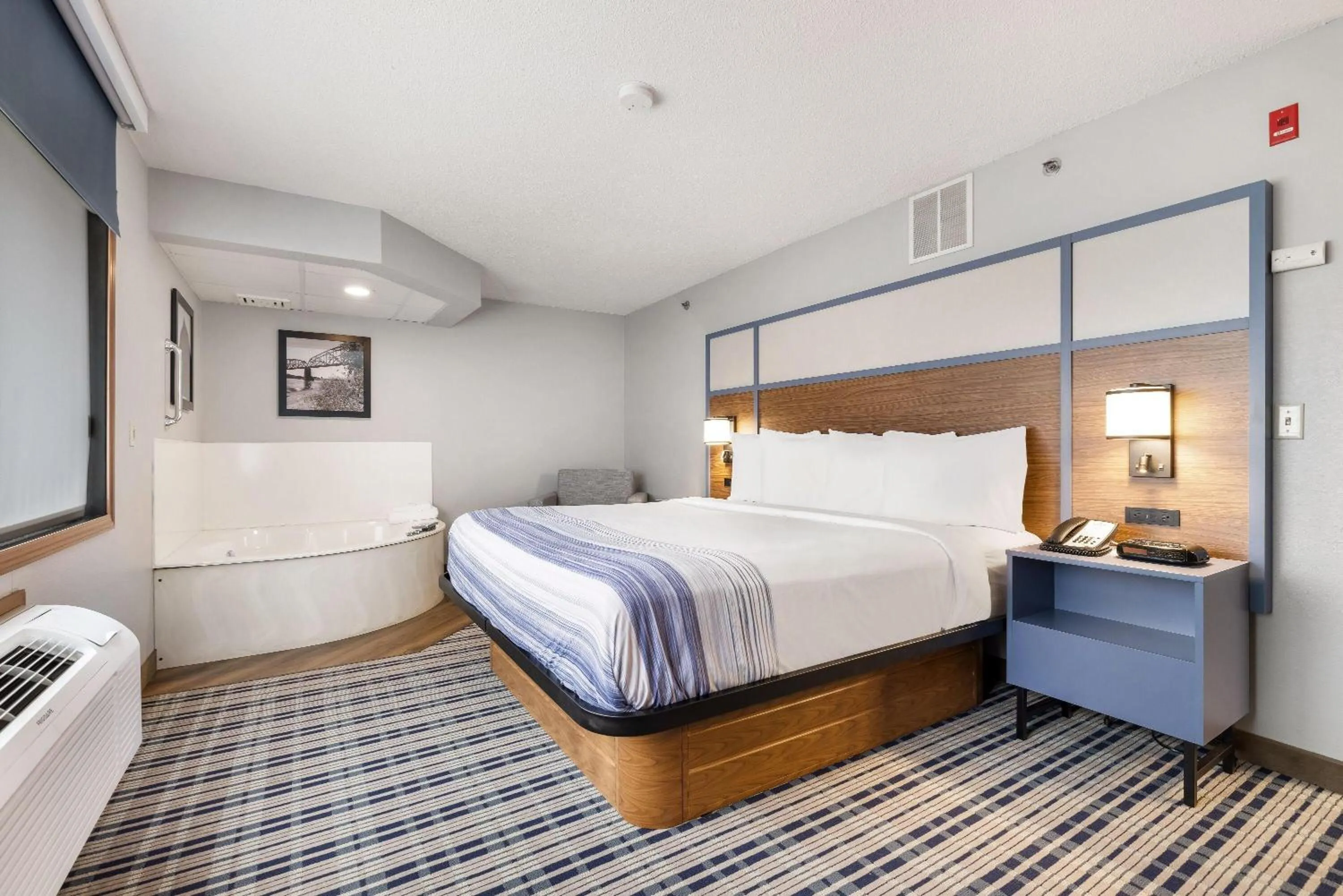 Photo of the whole room, Bed in AmericInn by Wyndham Bismarck