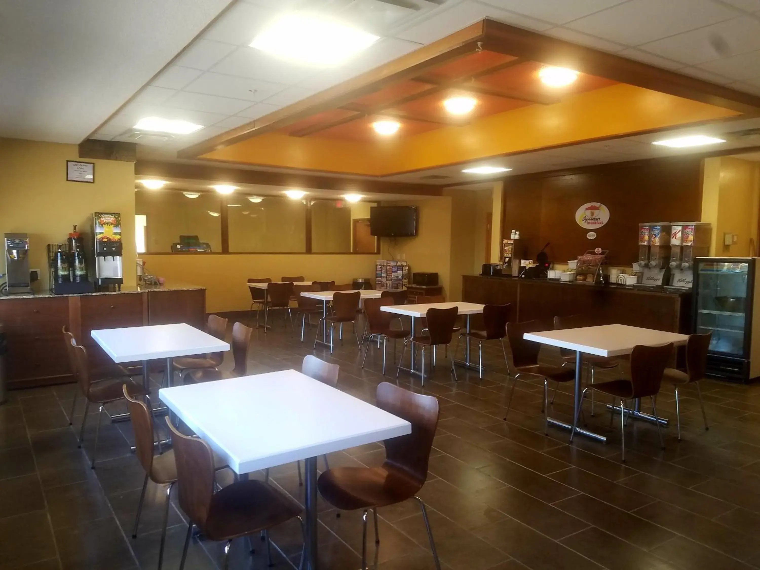 Breakfast, Restaurant/Places to Eat in Super 8 by Wyndham Casper East/Evansville