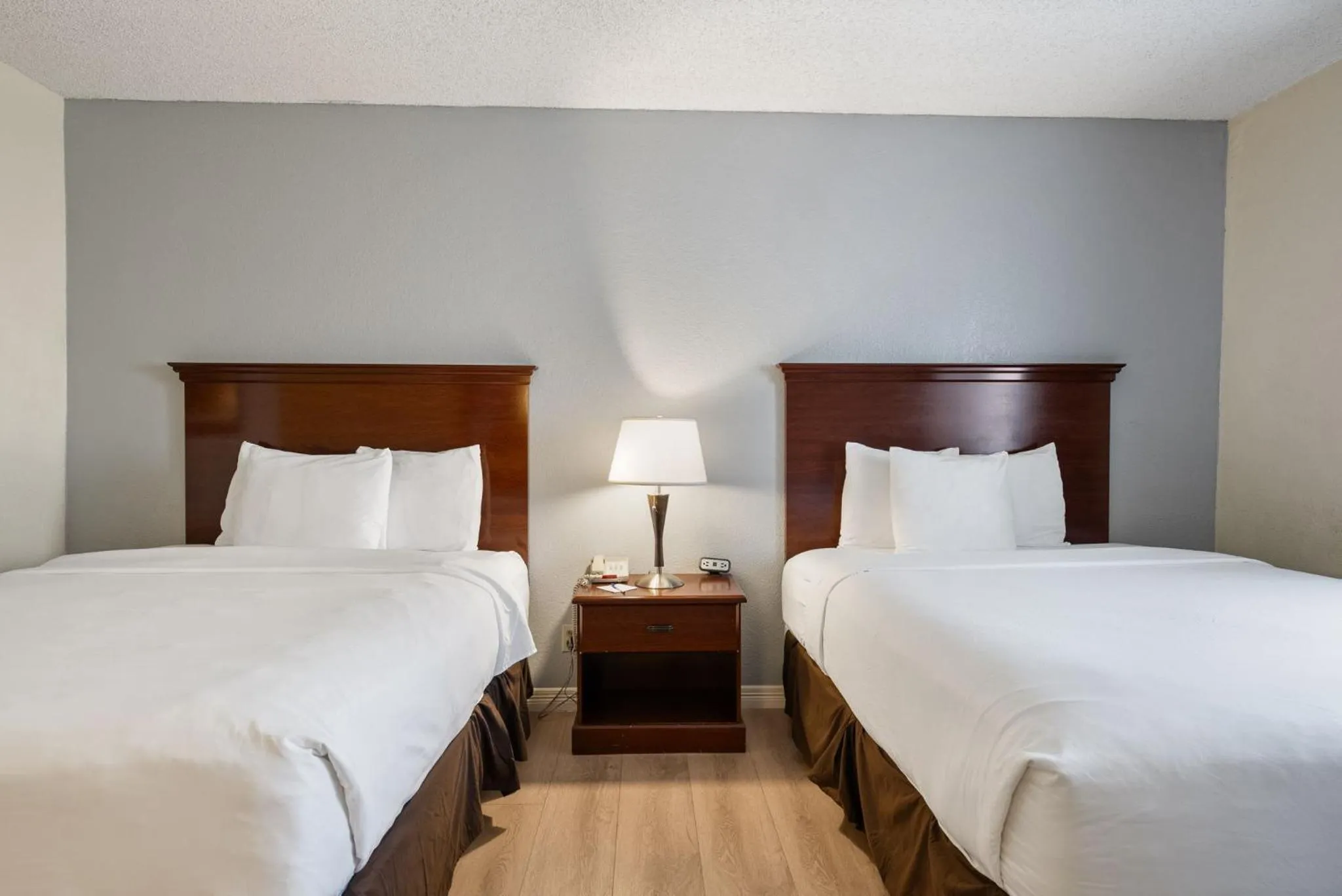 Bedroom, Bed in Hotel Americana