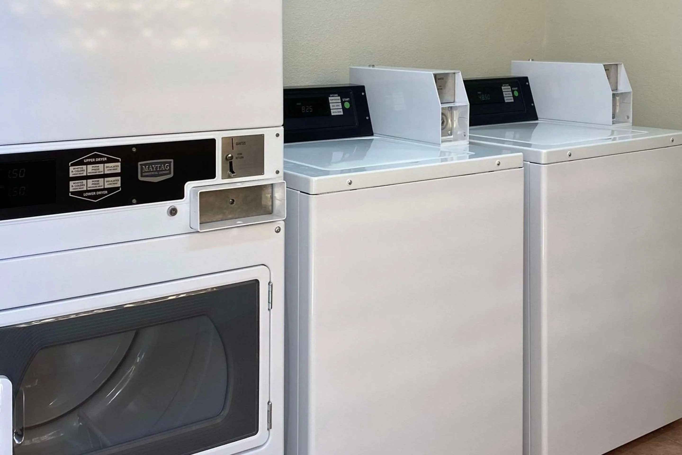 washing machine in Hotel Americana