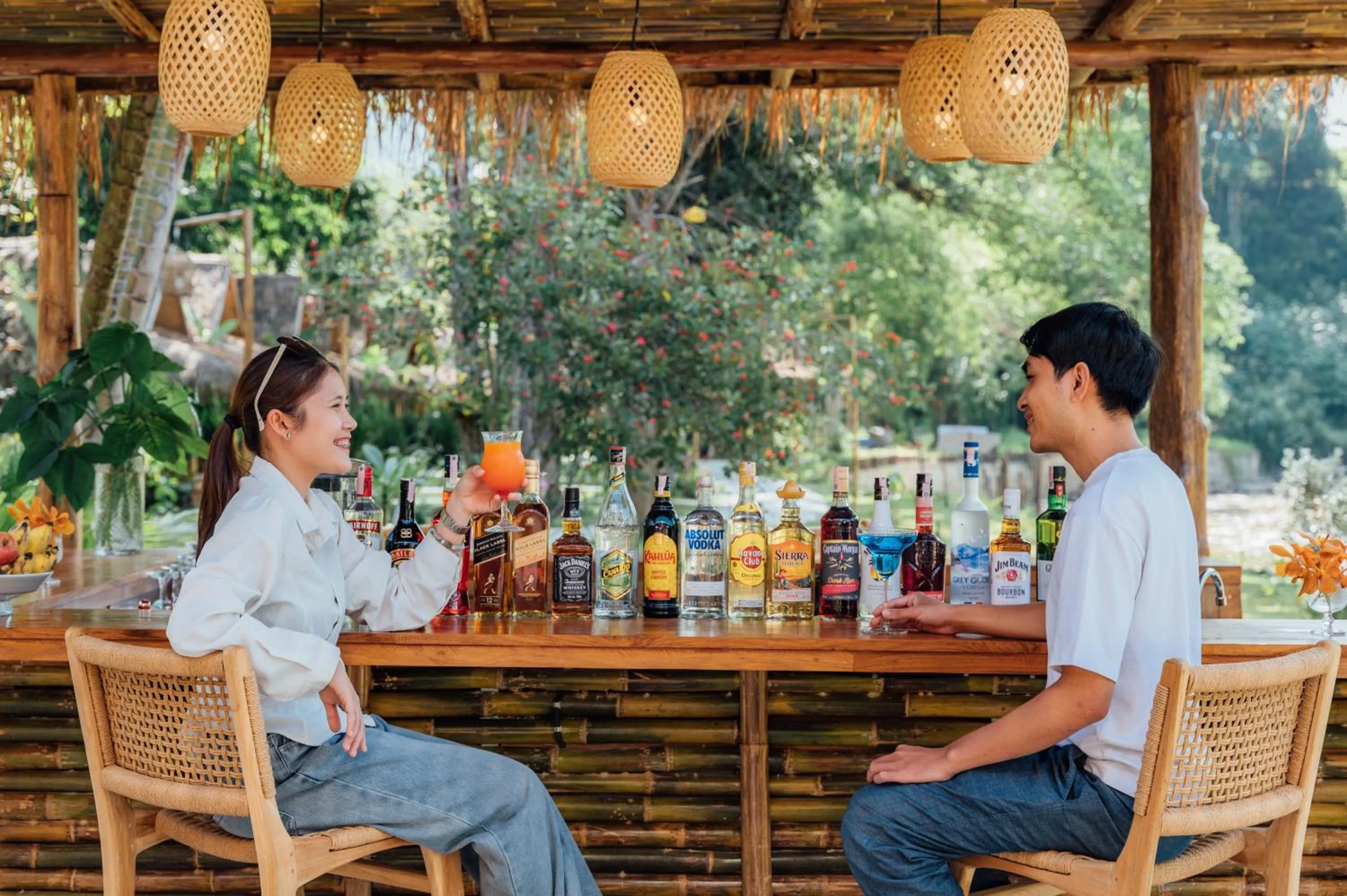 Restaurant/places to eat in The Riverfront Reserve