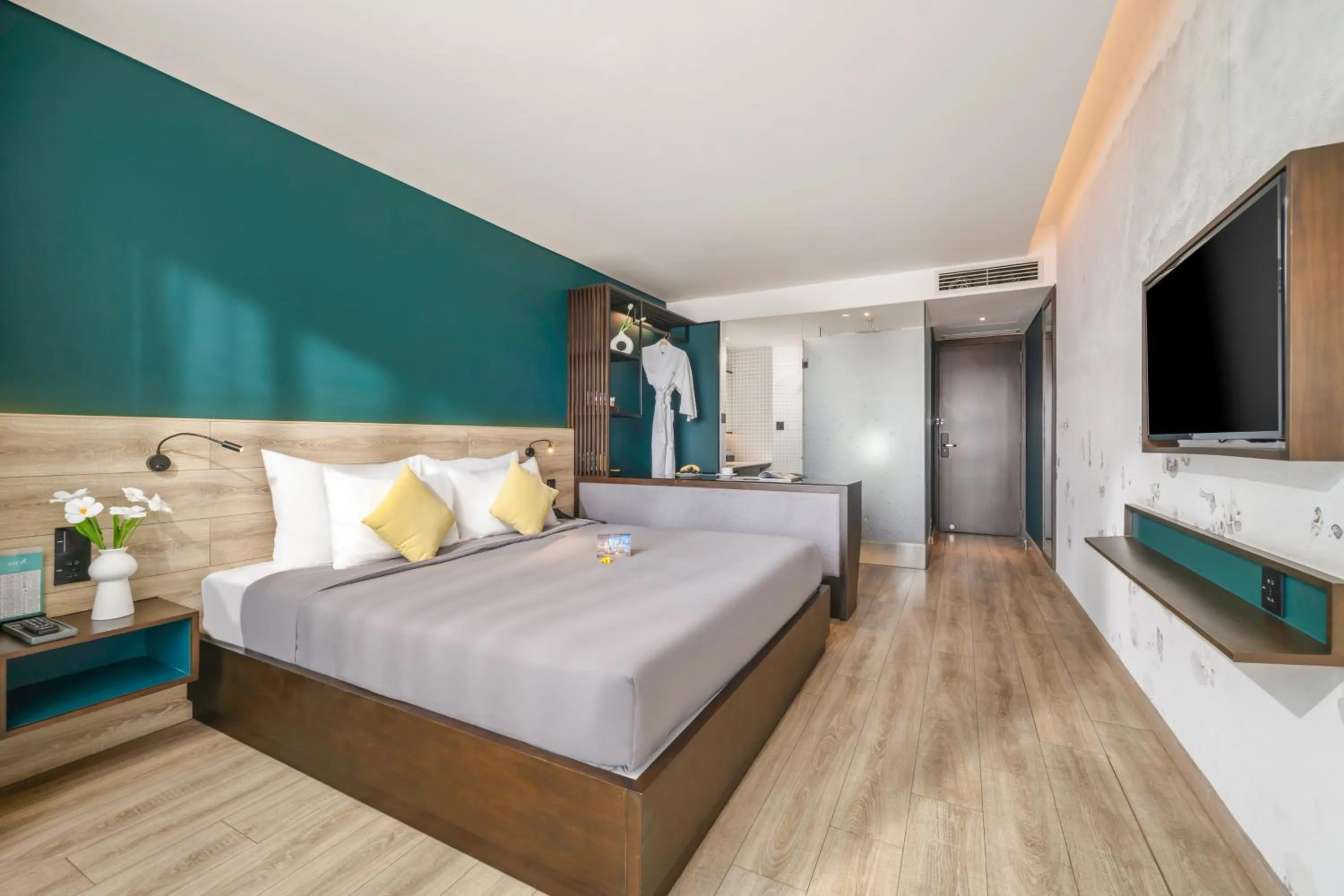 Bed in Satya Da Nang Hotel Han Market