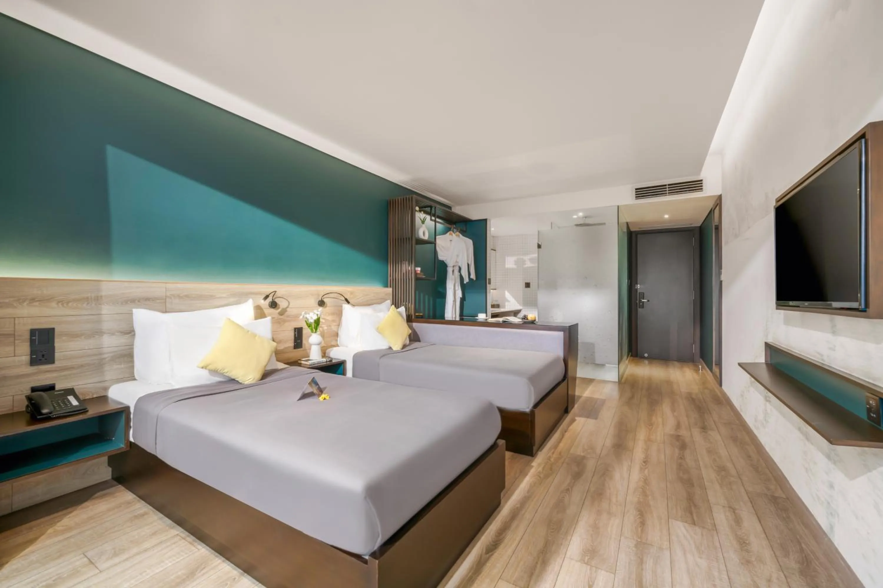 Communal lounge/ TV room, Bed in Satya Da Nang Hotel Han Market