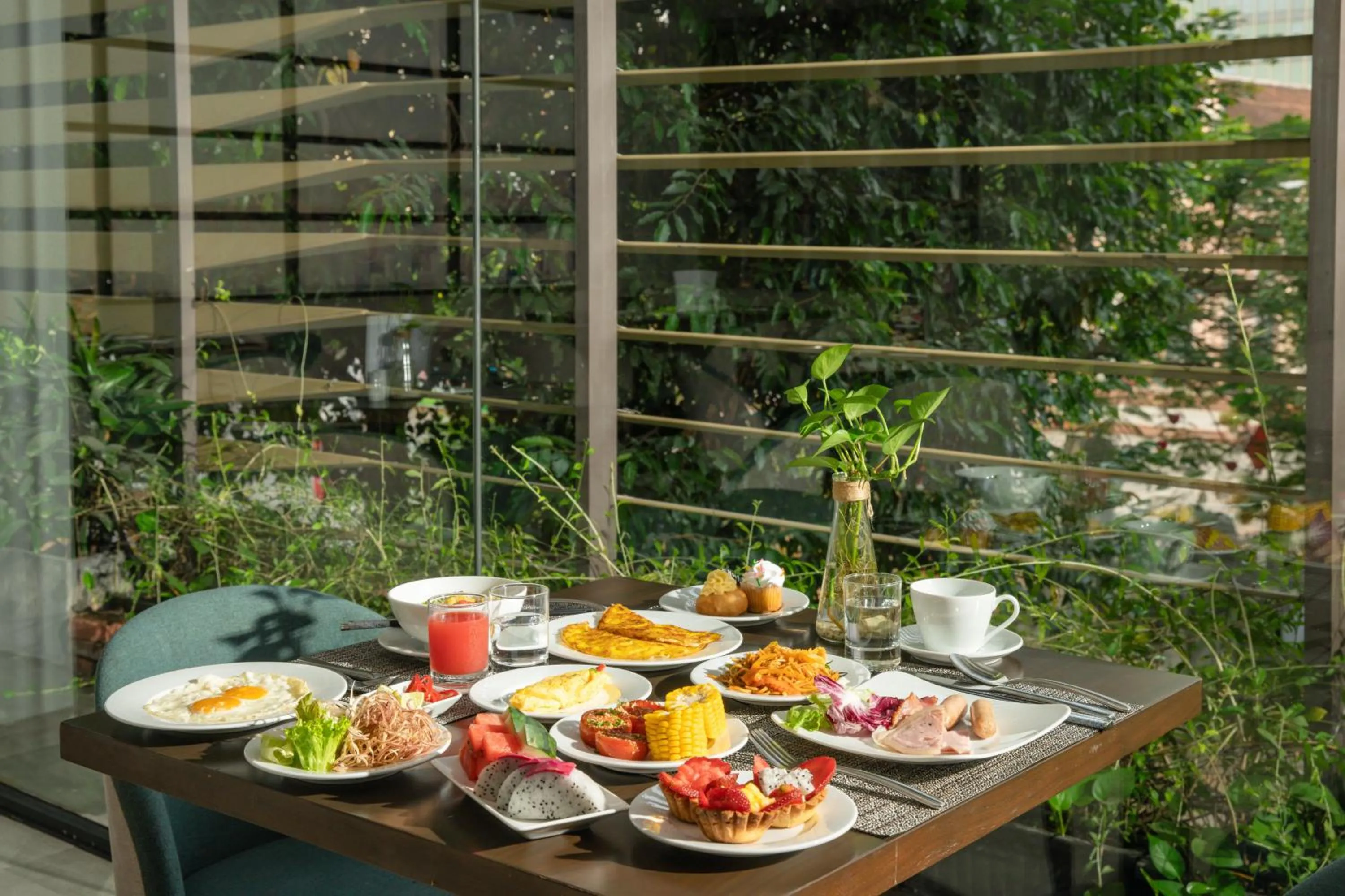 Day in Satya Da Nang Hotel Han Market