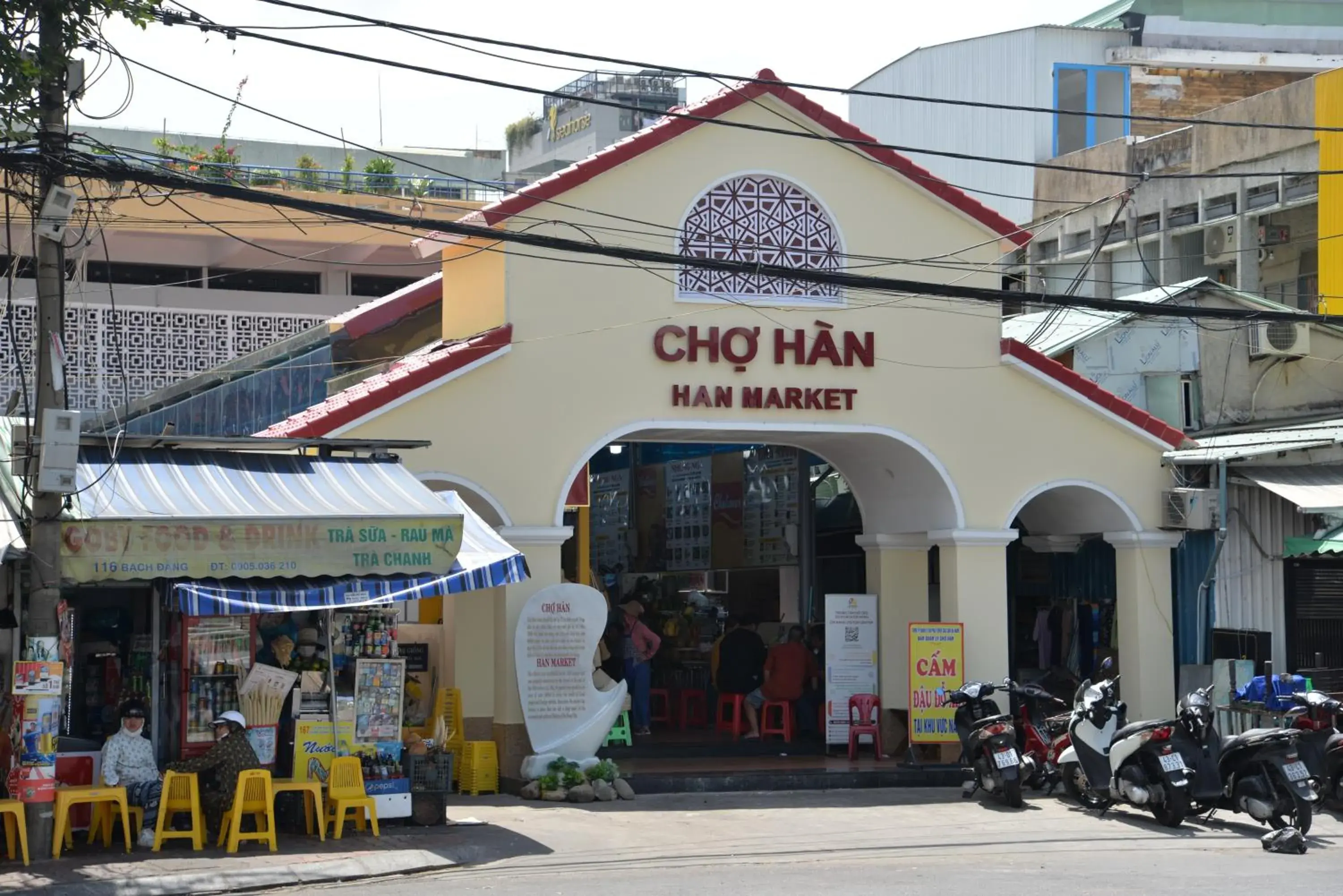 Property building in Satya Da Nang Hotel Han Market Property building in Satya Da Nang Hotel Han Market