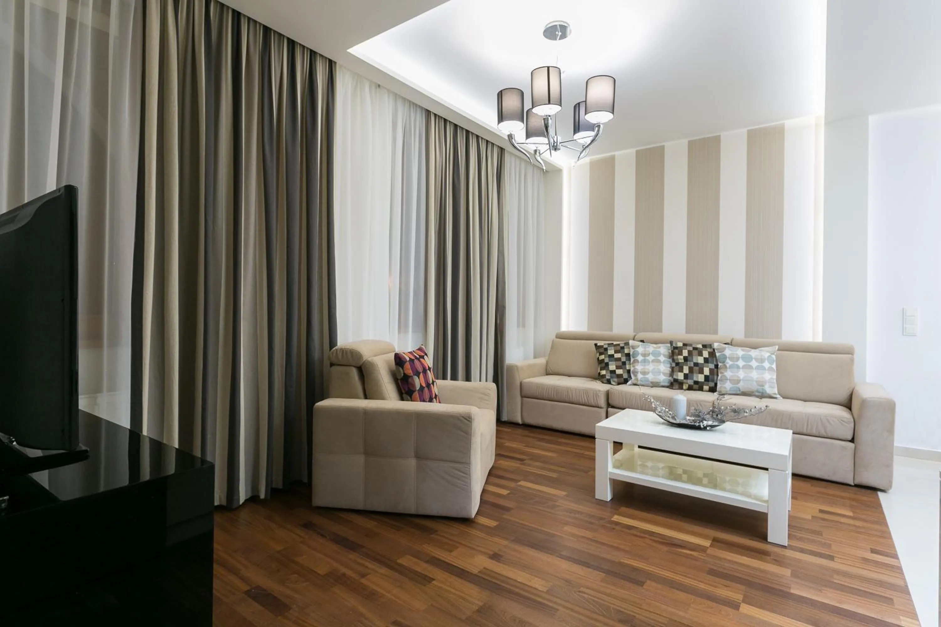 Communal lounge/ TV room in VIP Apartamenty Gorące Źródła