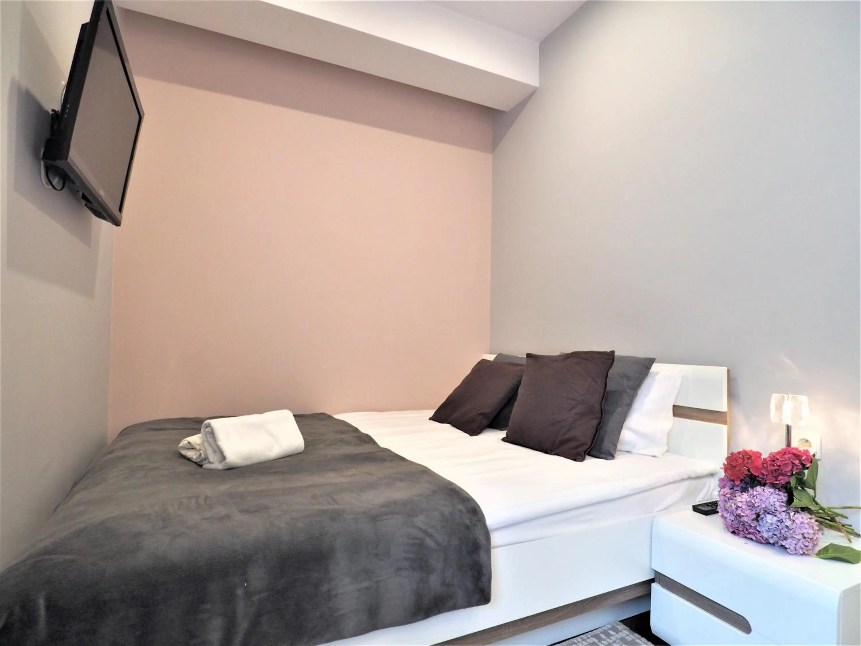 Bedroom, Bed in VIP Apartamenty Gorące Źródła