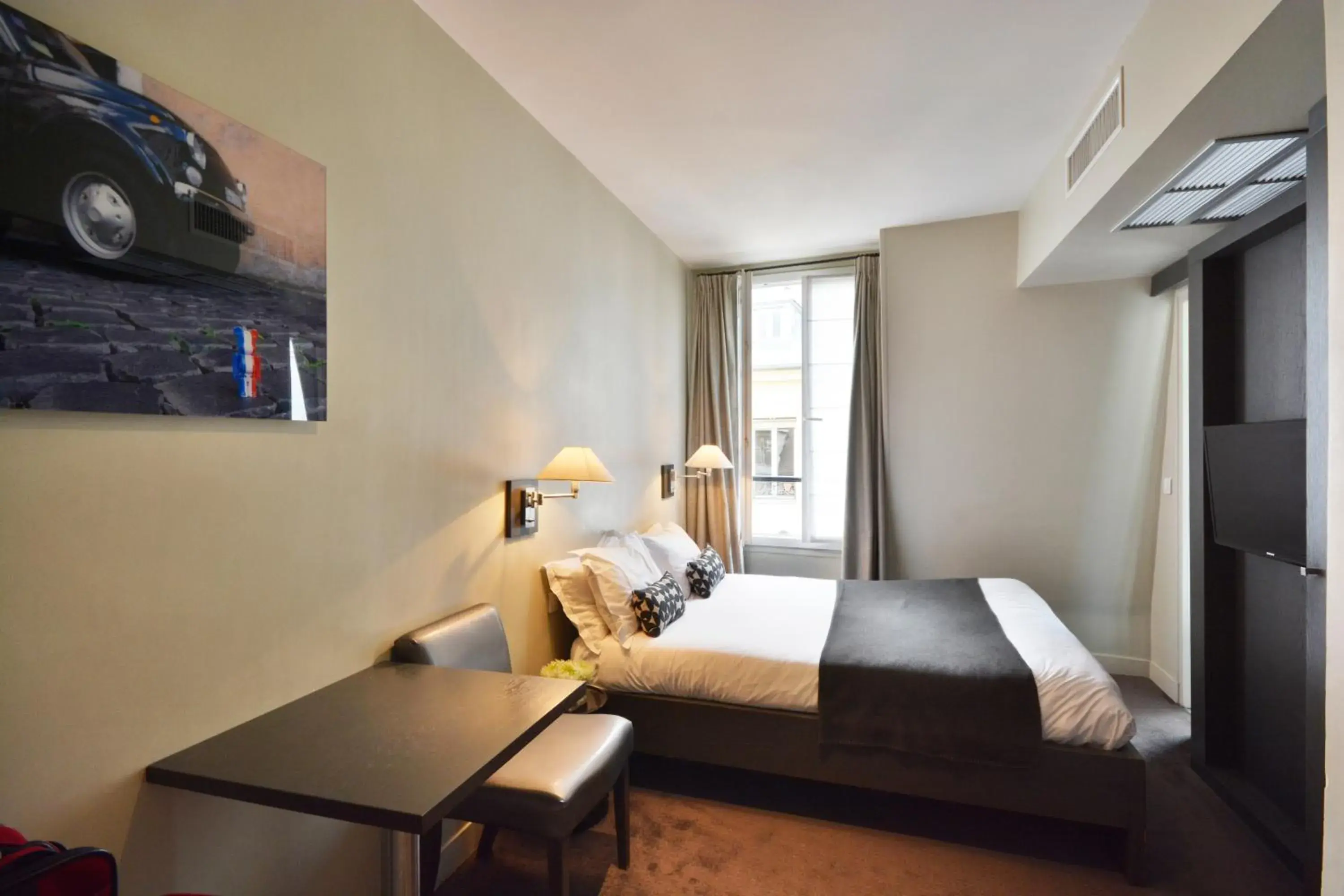 Bed in Villa Des Princes Bed in Villa Des Princes