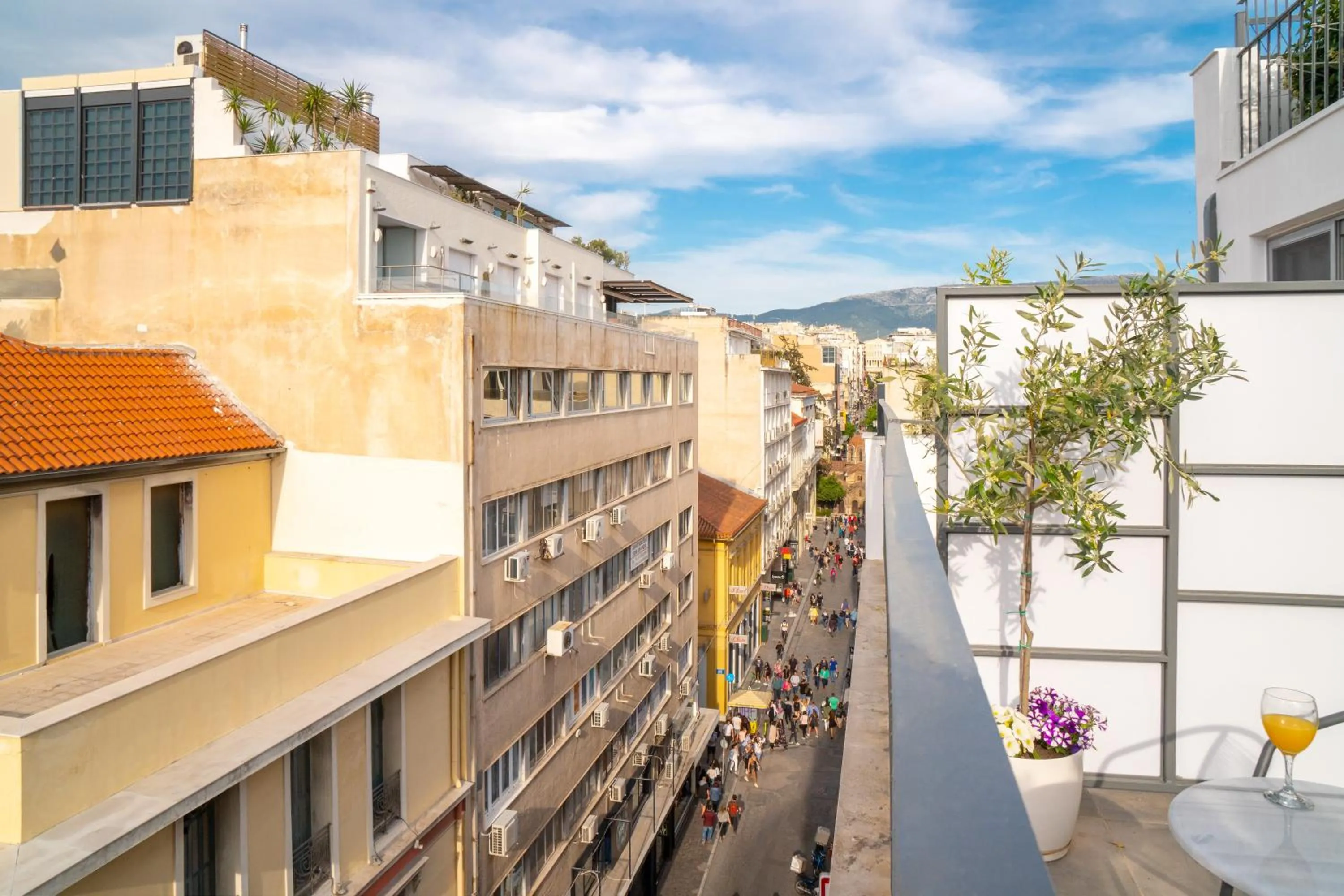 Mythos Luxury Suites