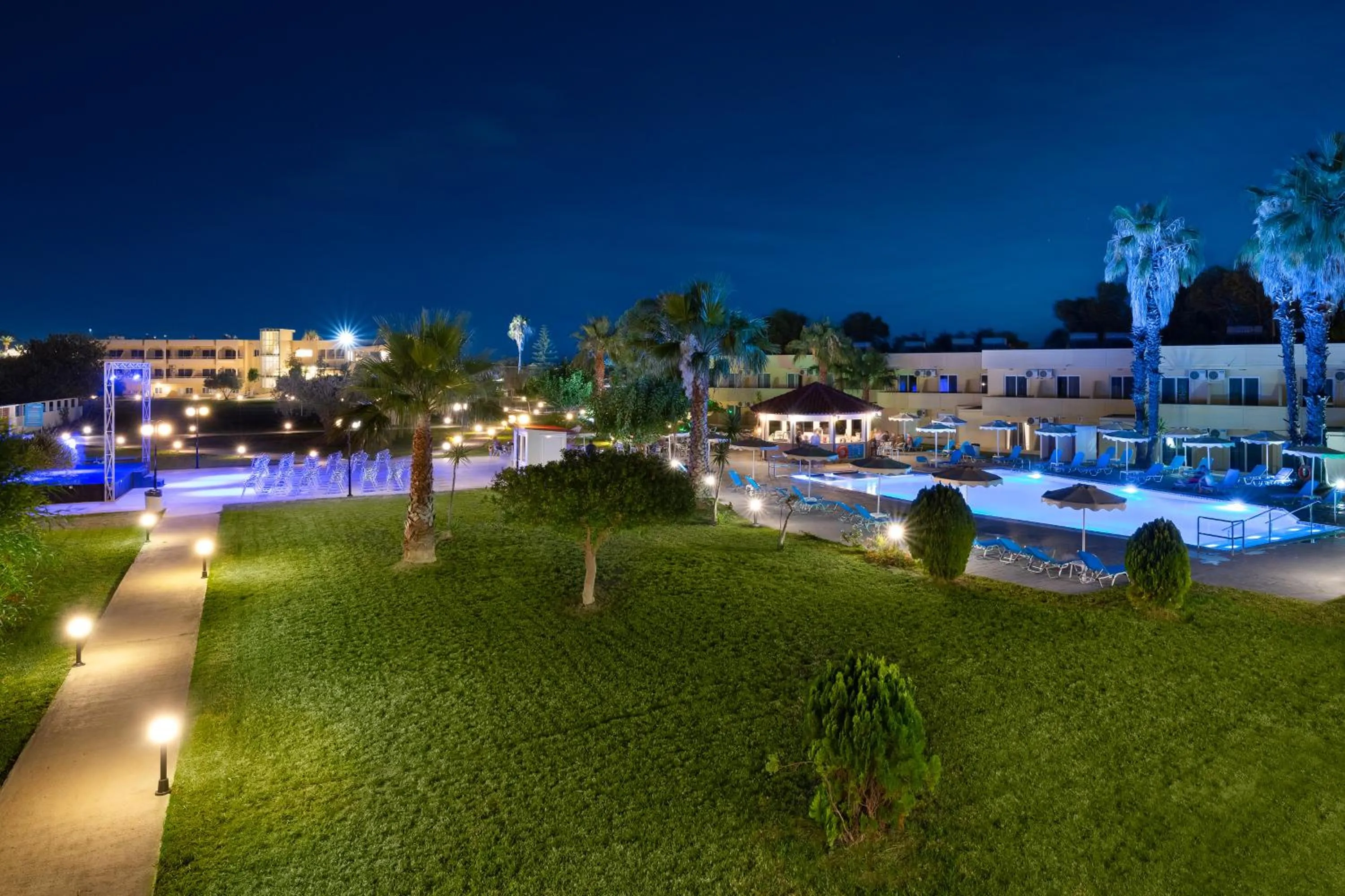 Property building in Olive Garden Hotel