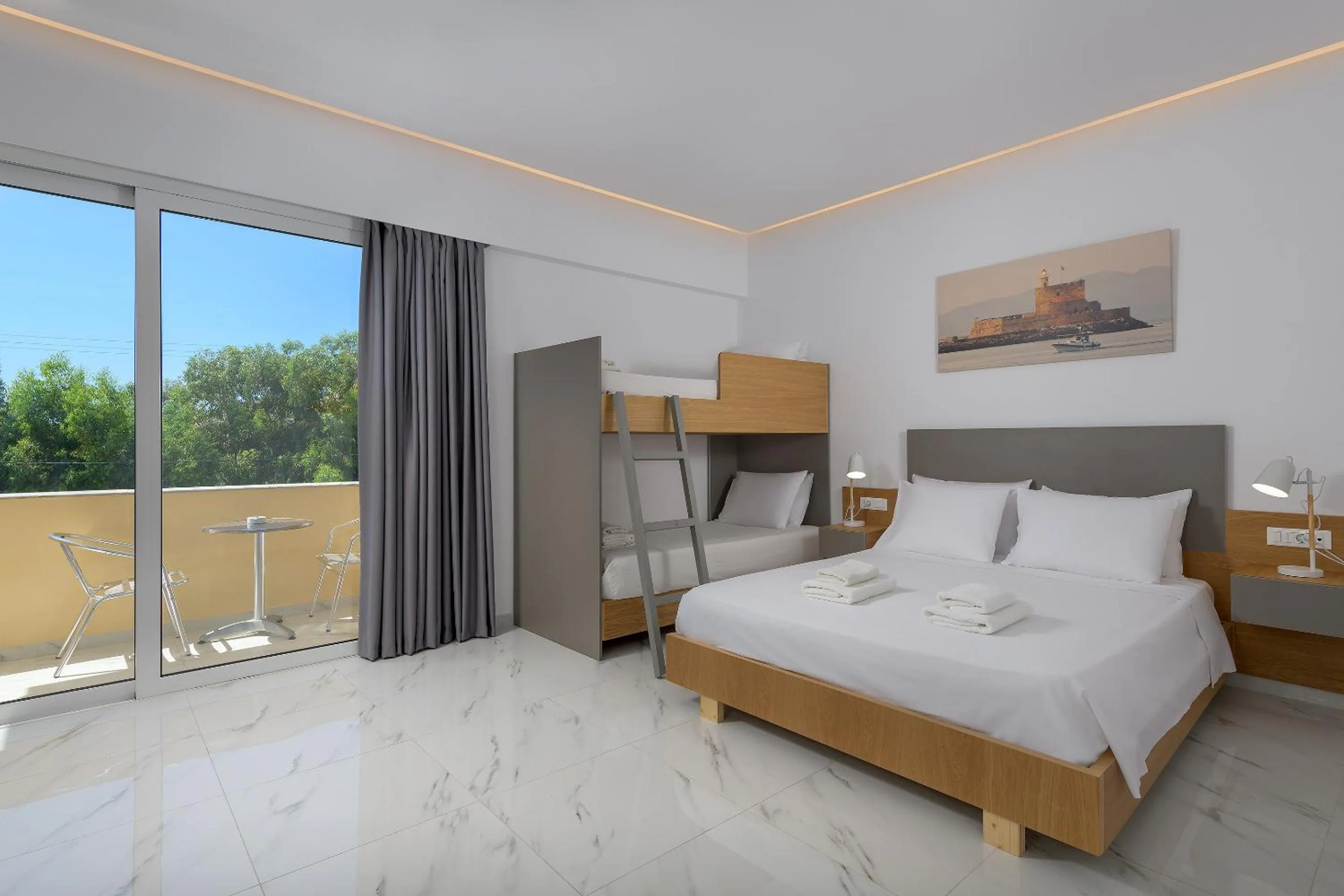 Photo of the whole room, Bed in Olive Garden Hotel