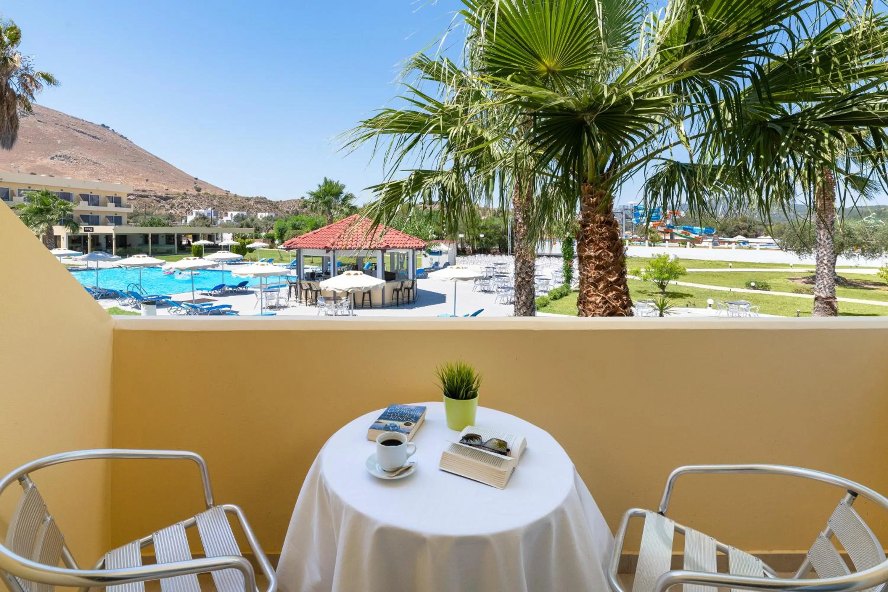 Property building in Olive Garden Hotel