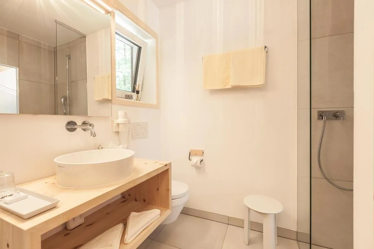 Bathroom in Hotel B&B "Zur Schanz"