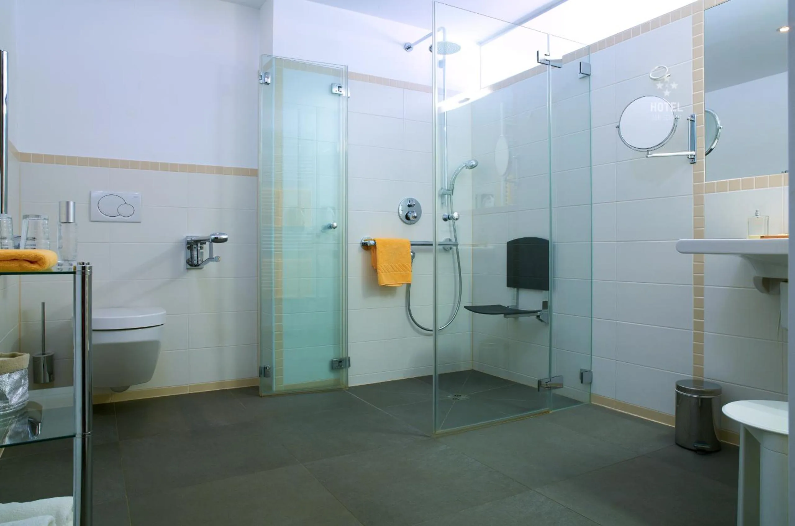 Bathroom in Hotel B&B "Zur Schanz"