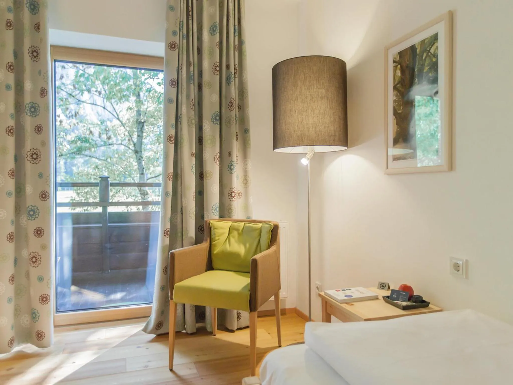 View (from property/room), Bed in Hotel B&B "Zur Schanz"