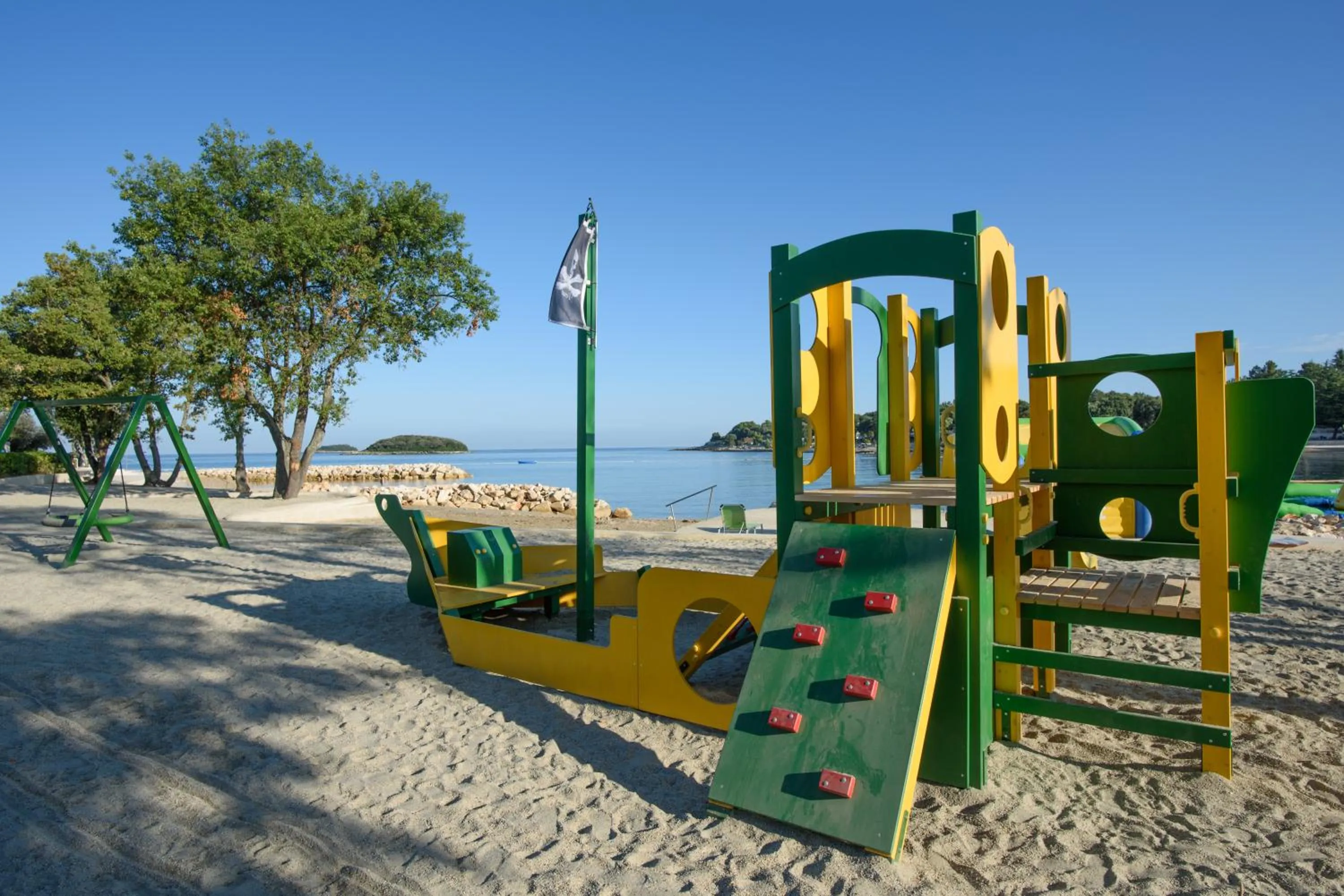 Children play ground in Maistra Camping Valkanela Mobile homes