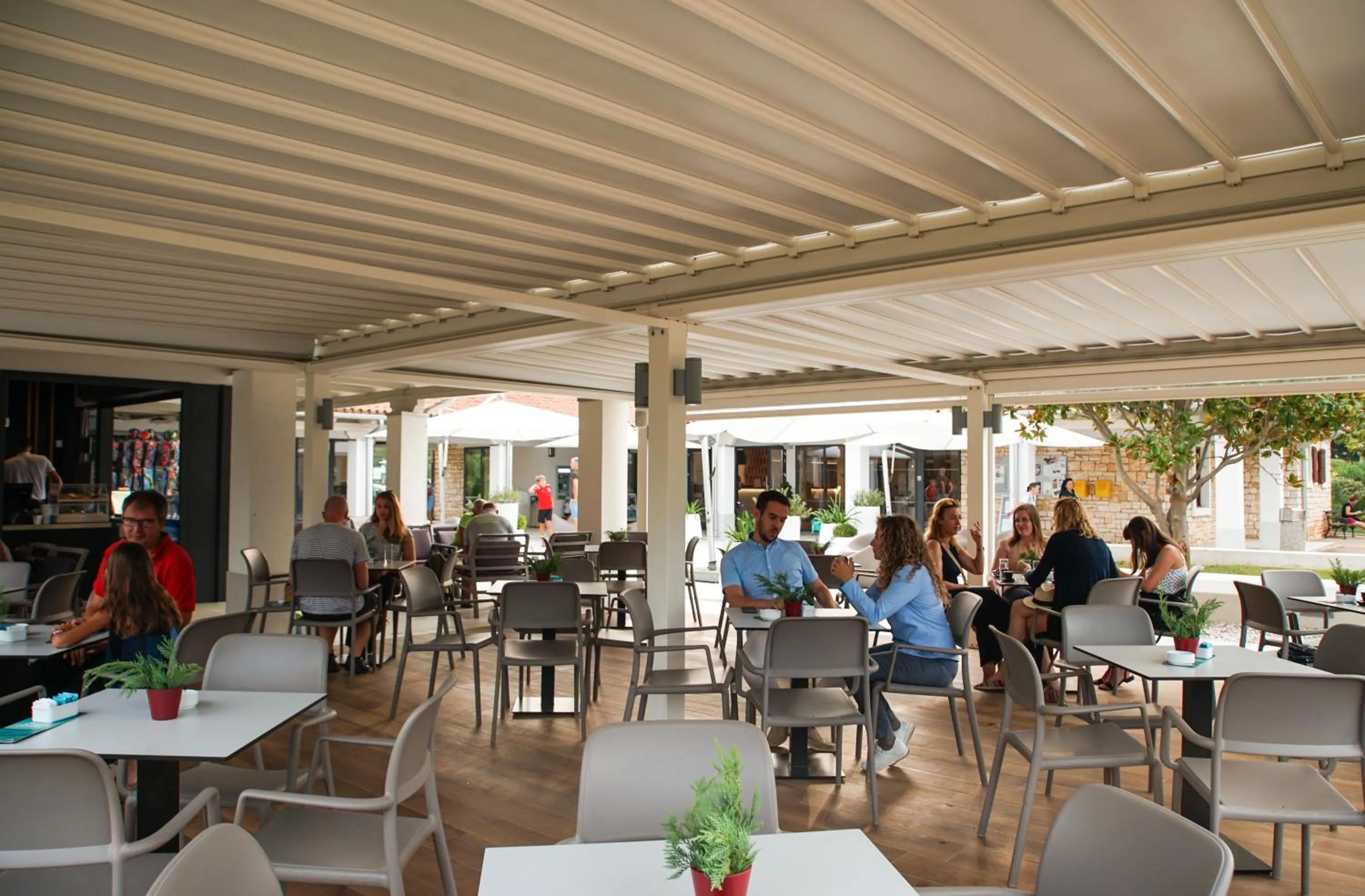 Lounge or bar in Maistra Camping Polari Mobile homes