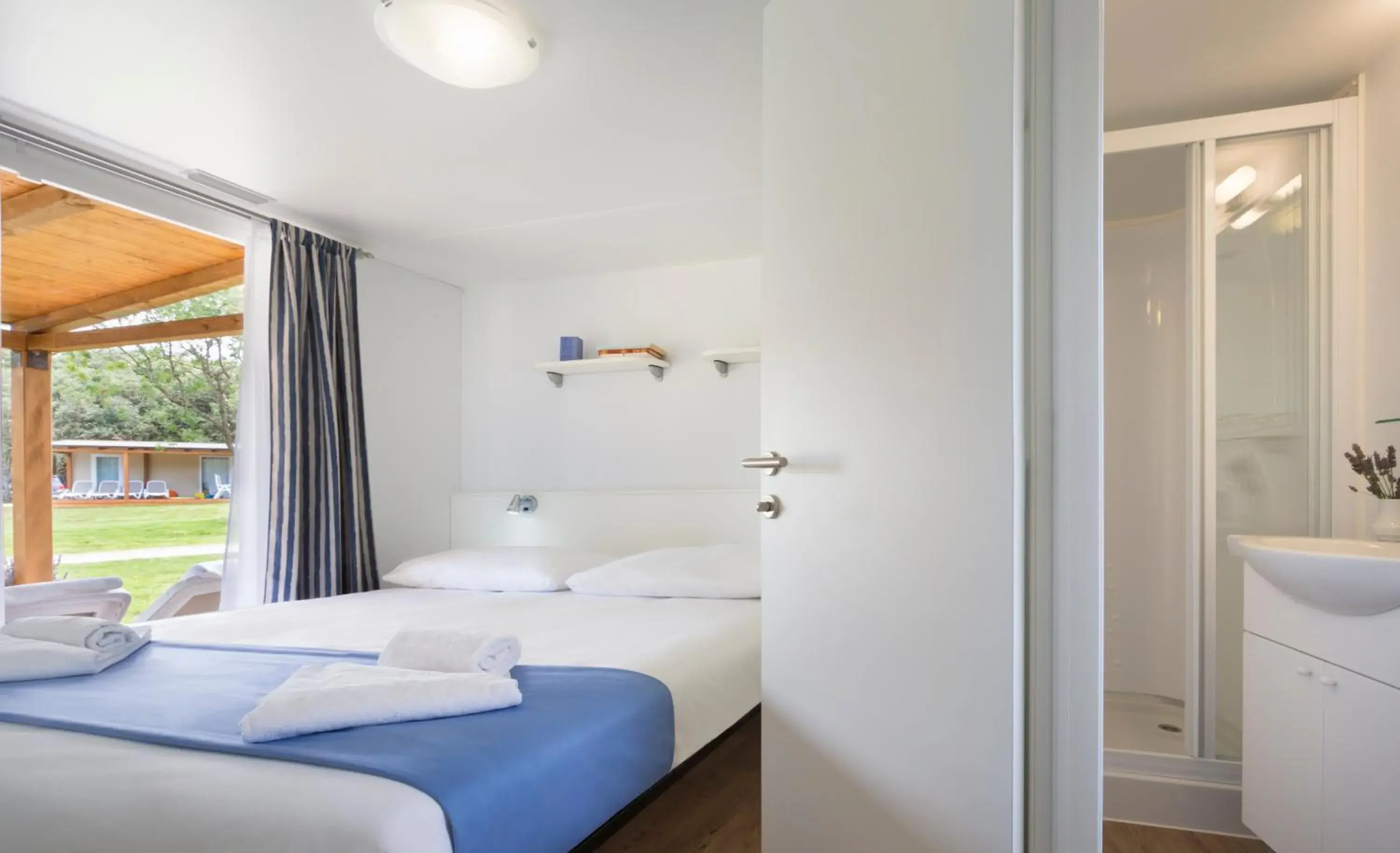 Bedroom, Bed in Maistra Camping Polari Mobile homes Bedroom, Bed in Maistra Camping Polari Mobile homes