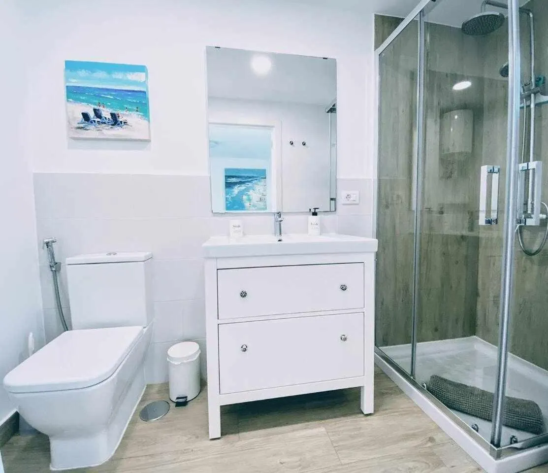 Shower in Loft on the beach Corralejo iRent Fuerteventura