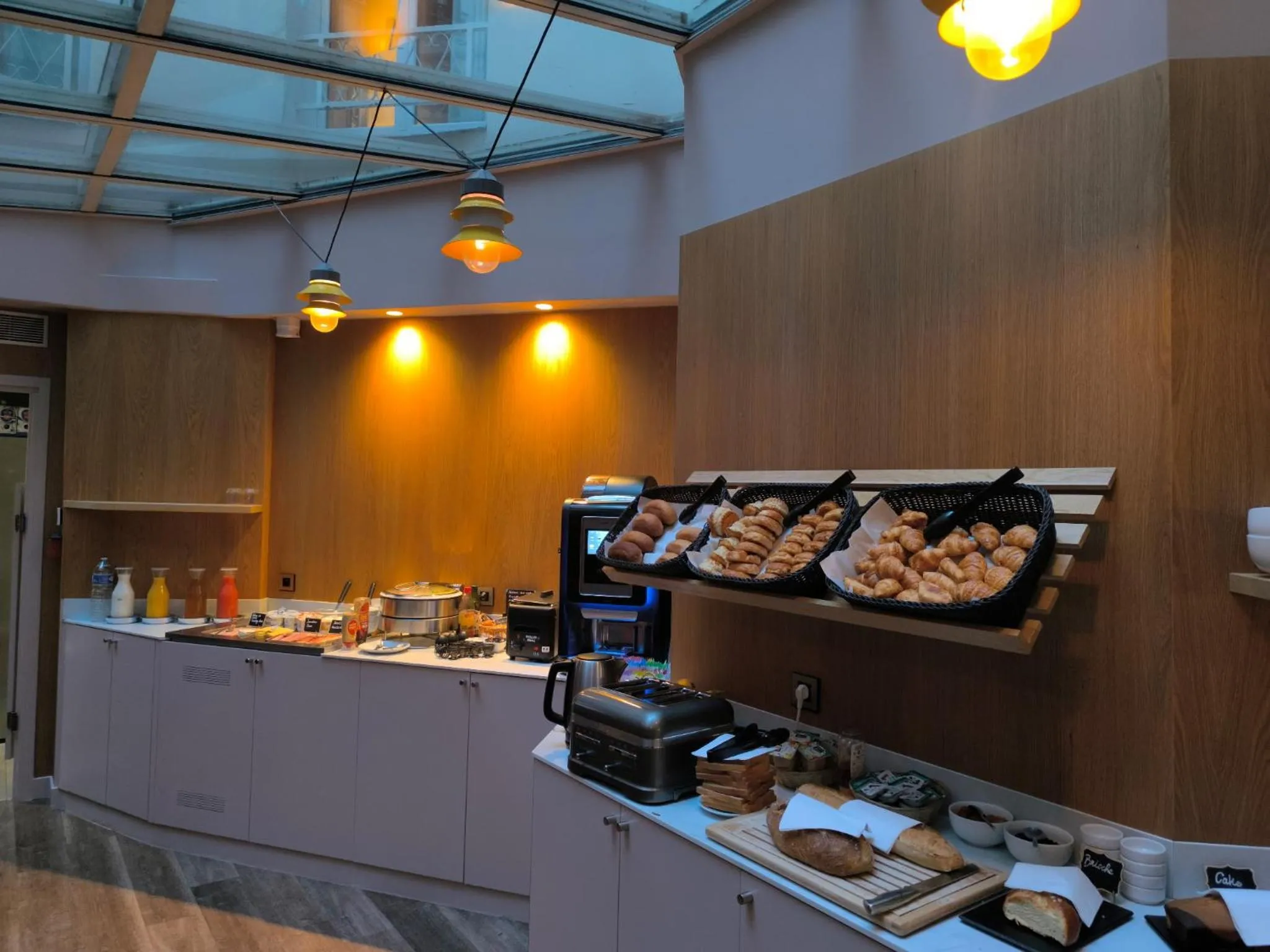 Breakfast in Maison Axel Opéra Paris