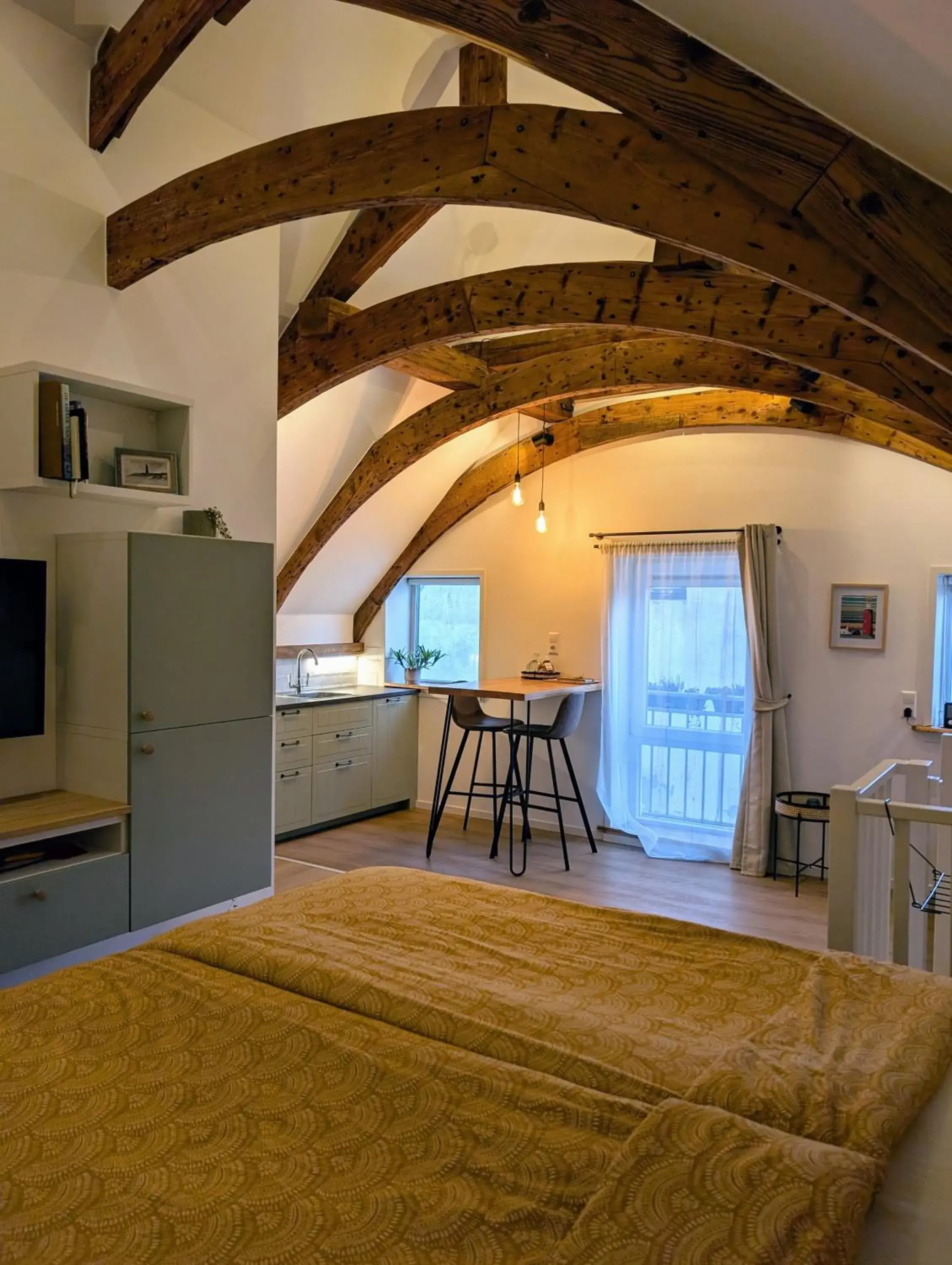 B&B TxL B&B TxL