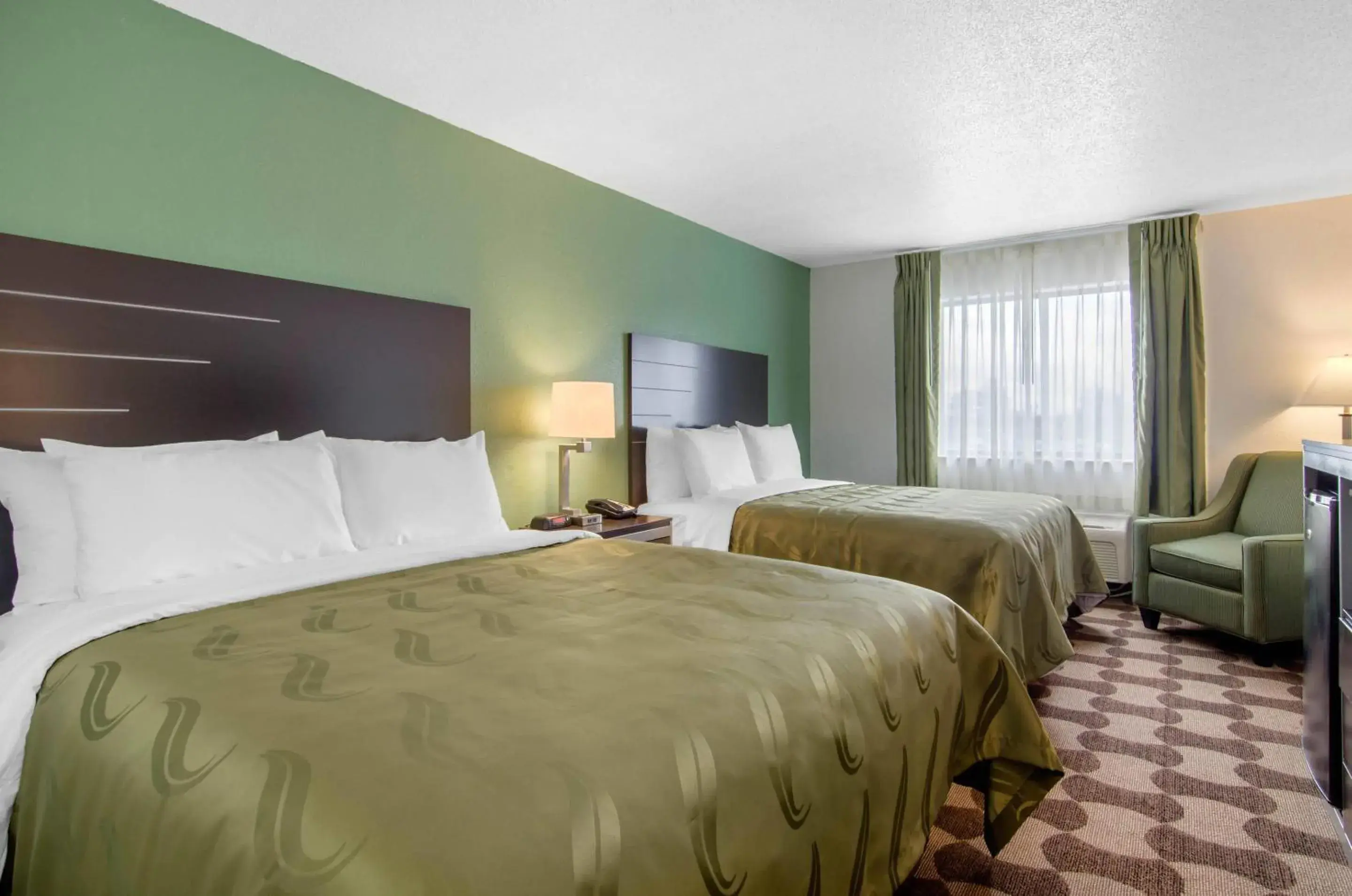 Bedroom, Bed in Quality Inn Bedroom, Bed in Quality Inn