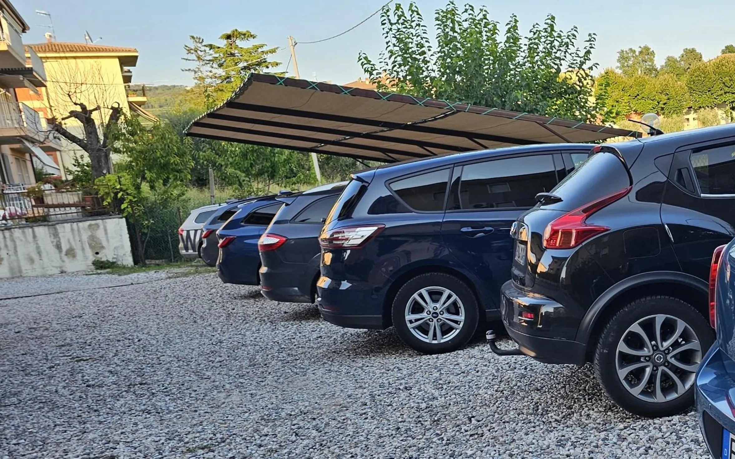 Parking in Alessio Camere