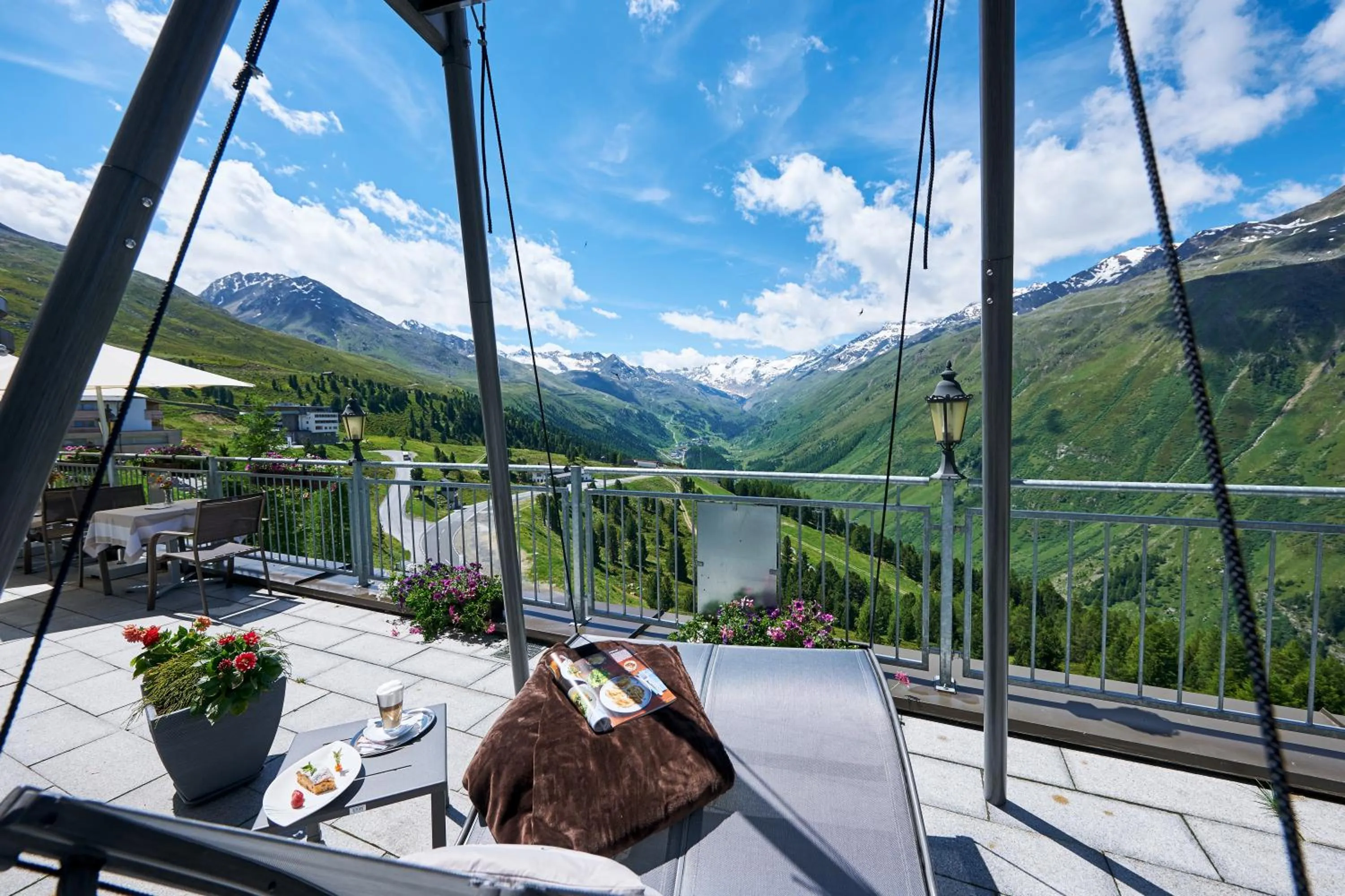 Balcony/Terrace in Alpenhotel Laurin