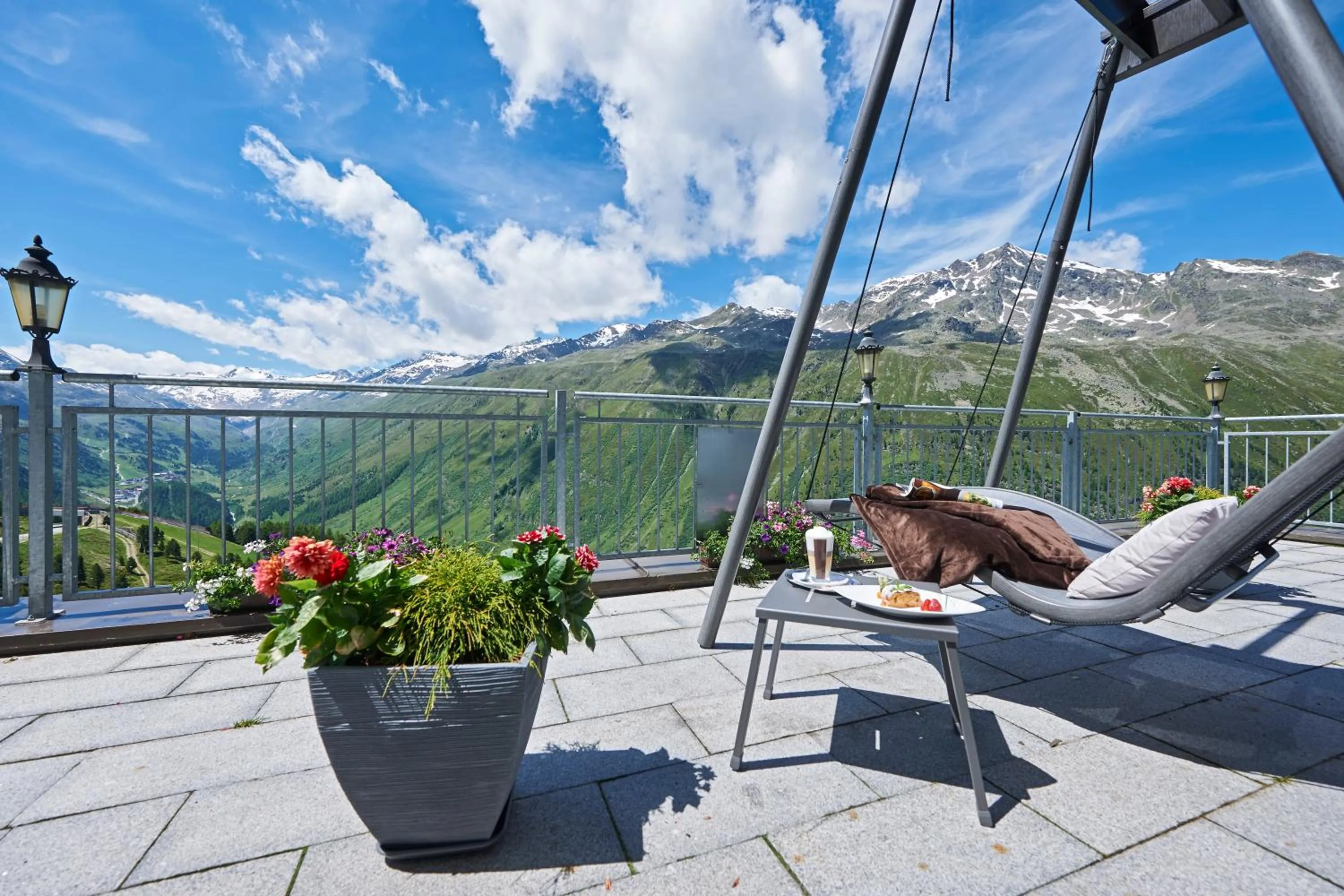 Balcony/Terrace in Alpenhotel Laurin
