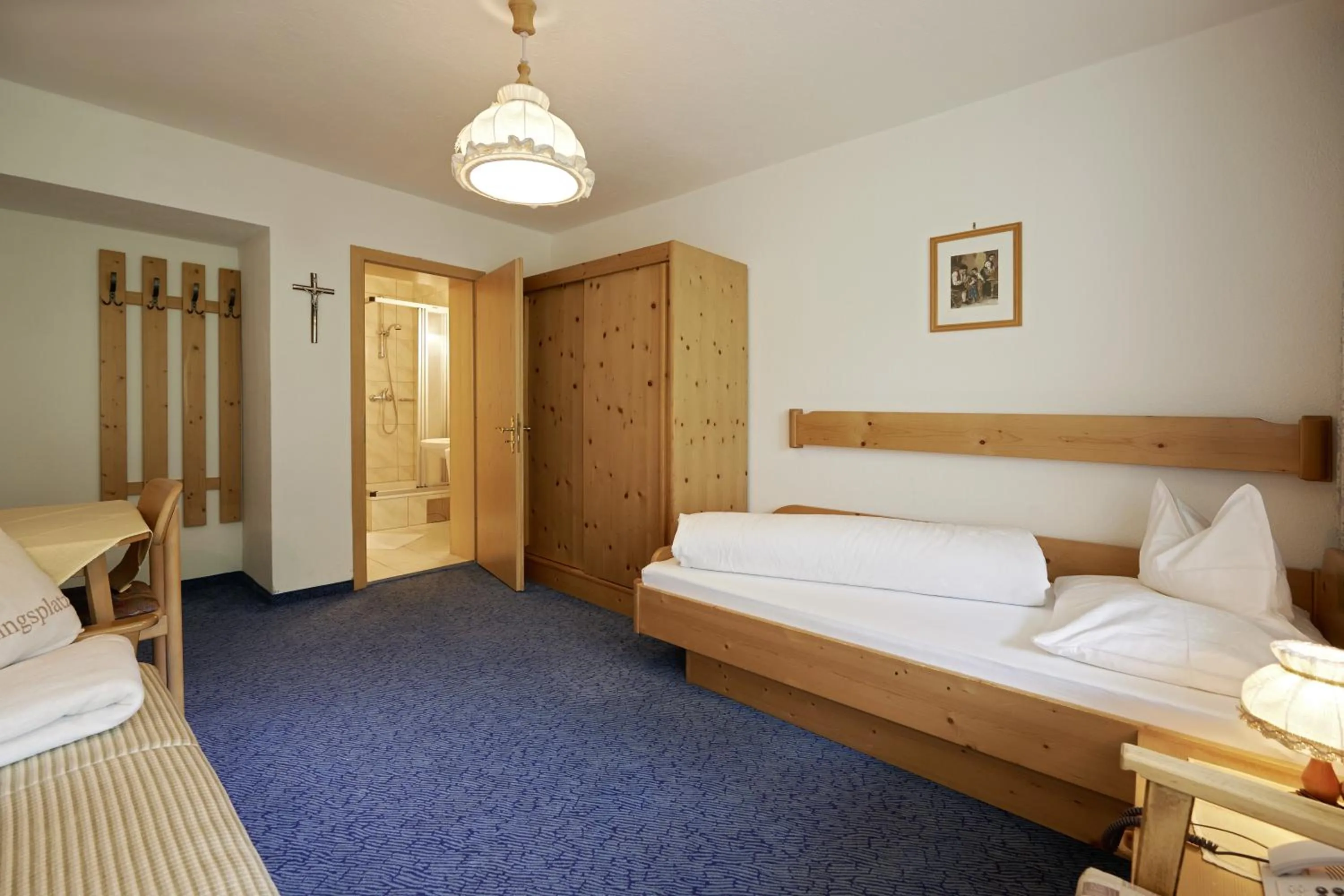 Photo of the whole room, Bed in Alpenhotel Laurin