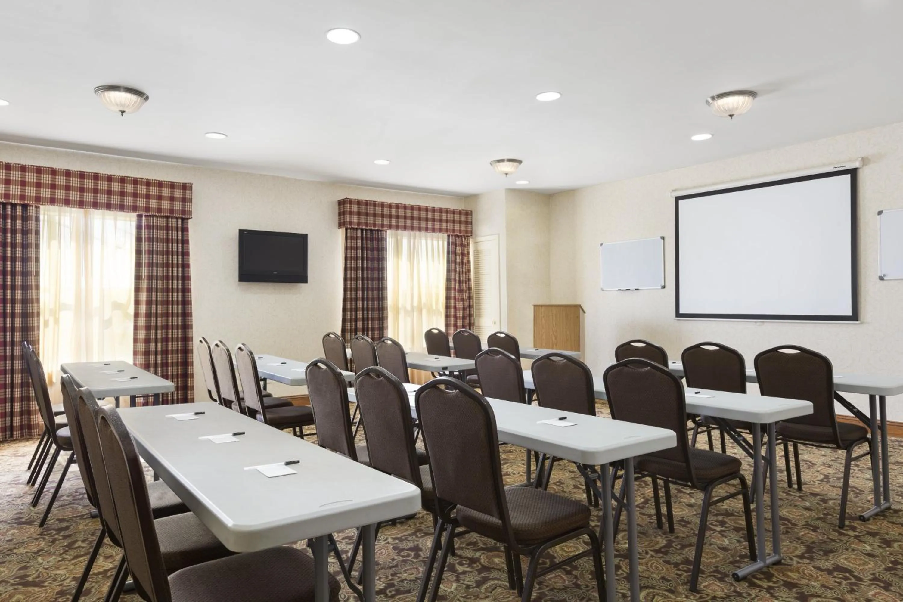 Meeting/conference room in Country Inn & Suites by Radisson, Smyrna - Atlanta Northwest