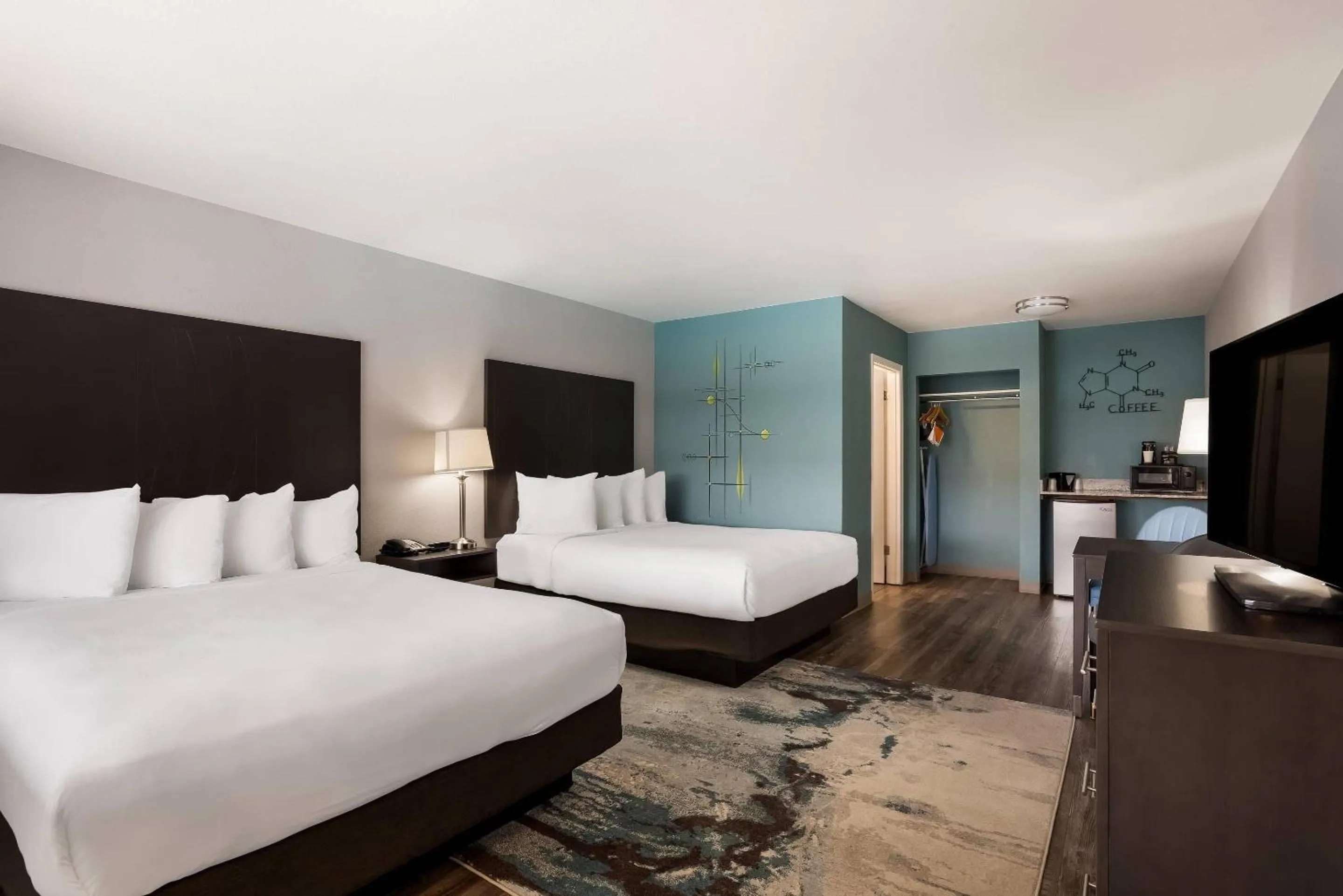 Bedroom, Bed in Richland Riverfront Hotel, an Ascend Collection Hotel