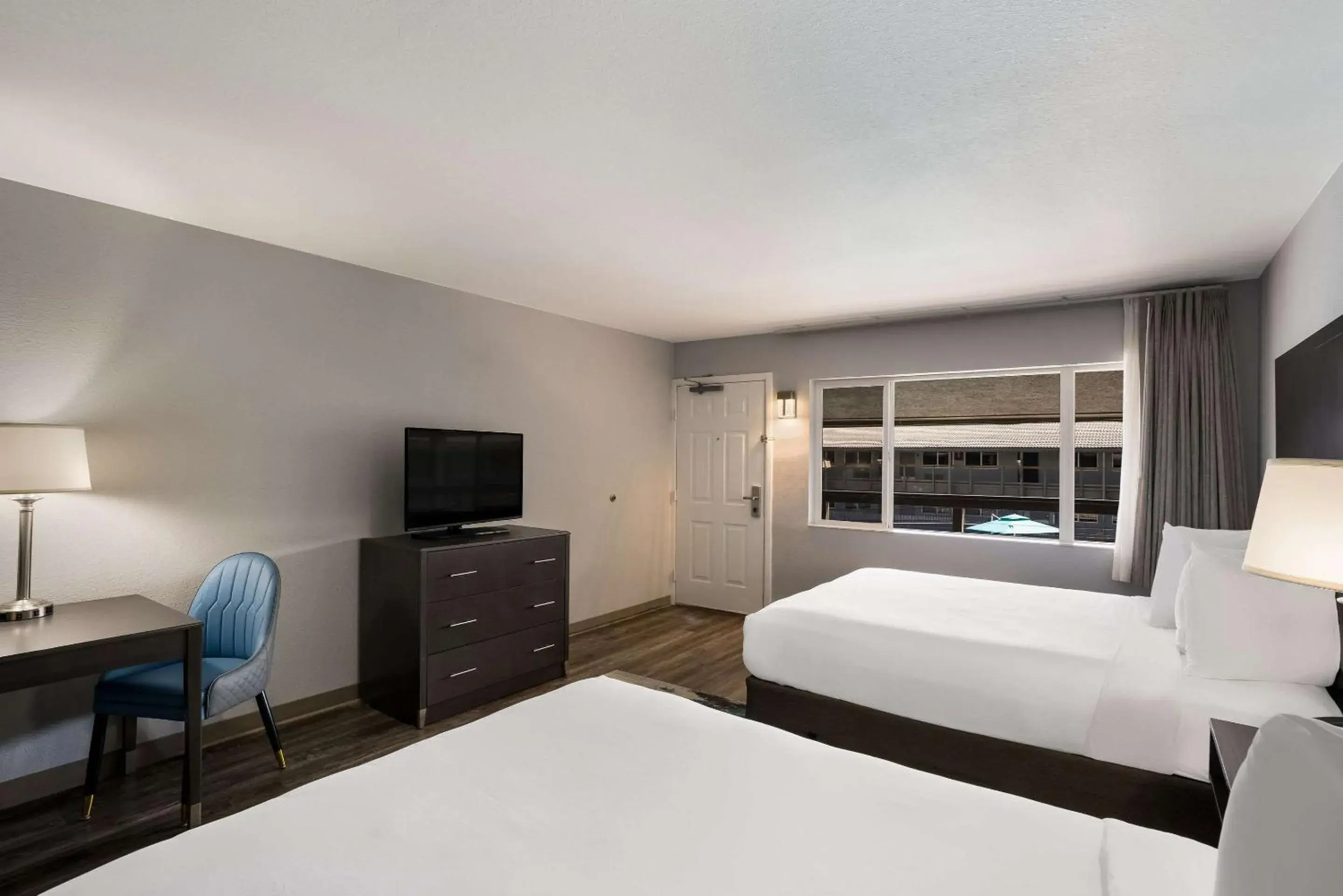 Bedroom, Bed in Richland Riverfront Hotel, an Ascend Collection Hotel Bedroom, Bed in Richland Riverfront Hotel, an Ascend Collection Hotel