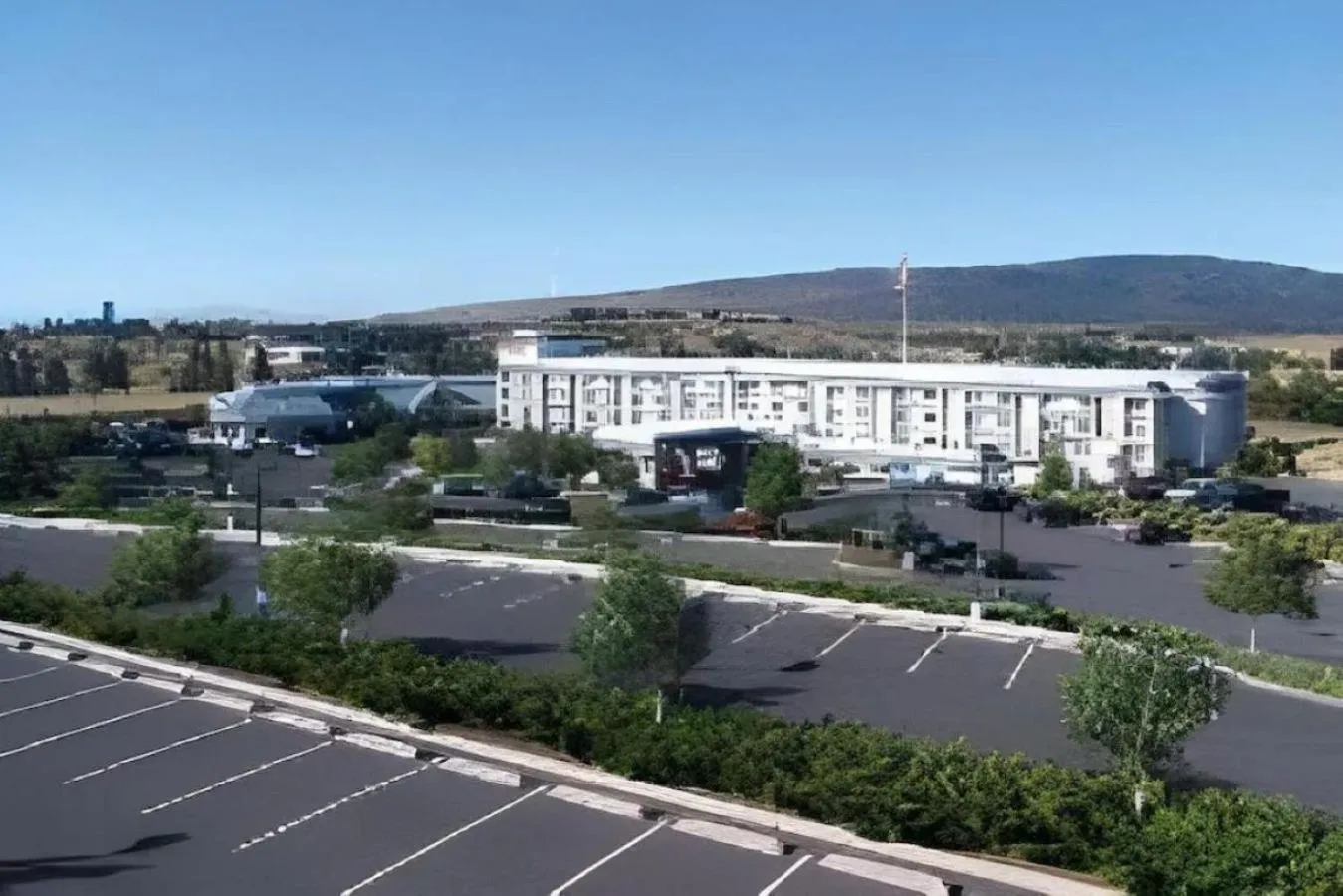 Parking in Shilo Inn Klamath Falls