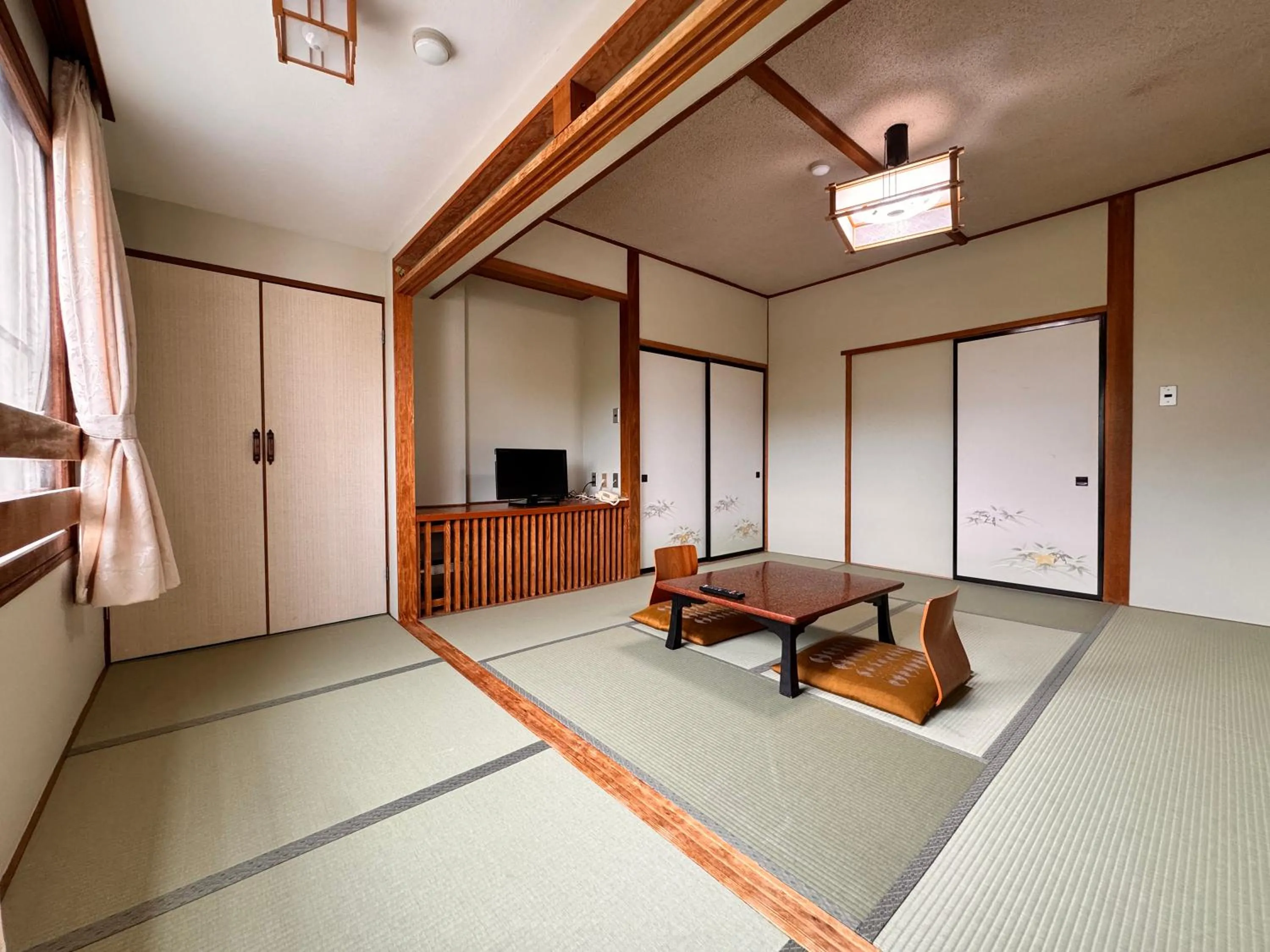 TV and multimedia in Kidoike Onsen Hotel