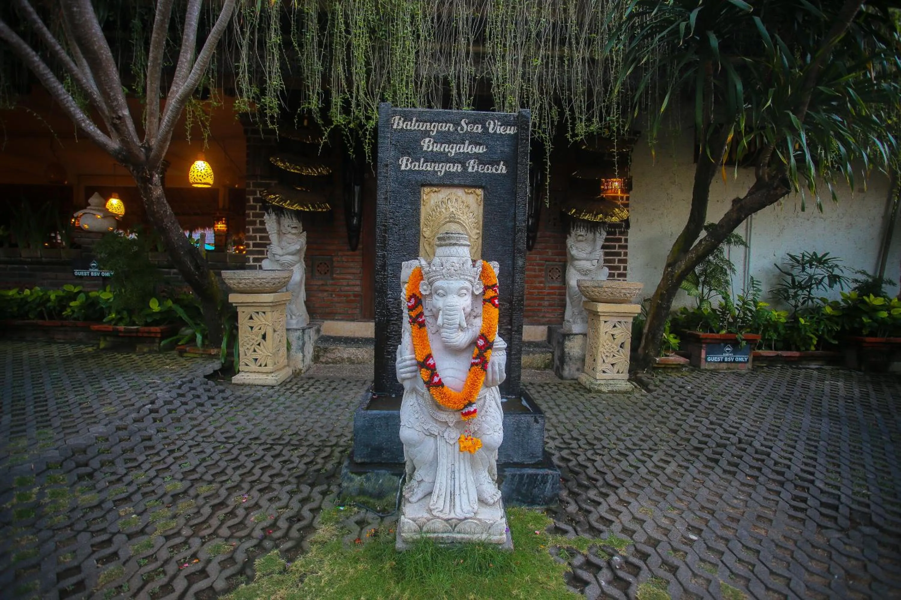 Balangan Sea View Bungalow