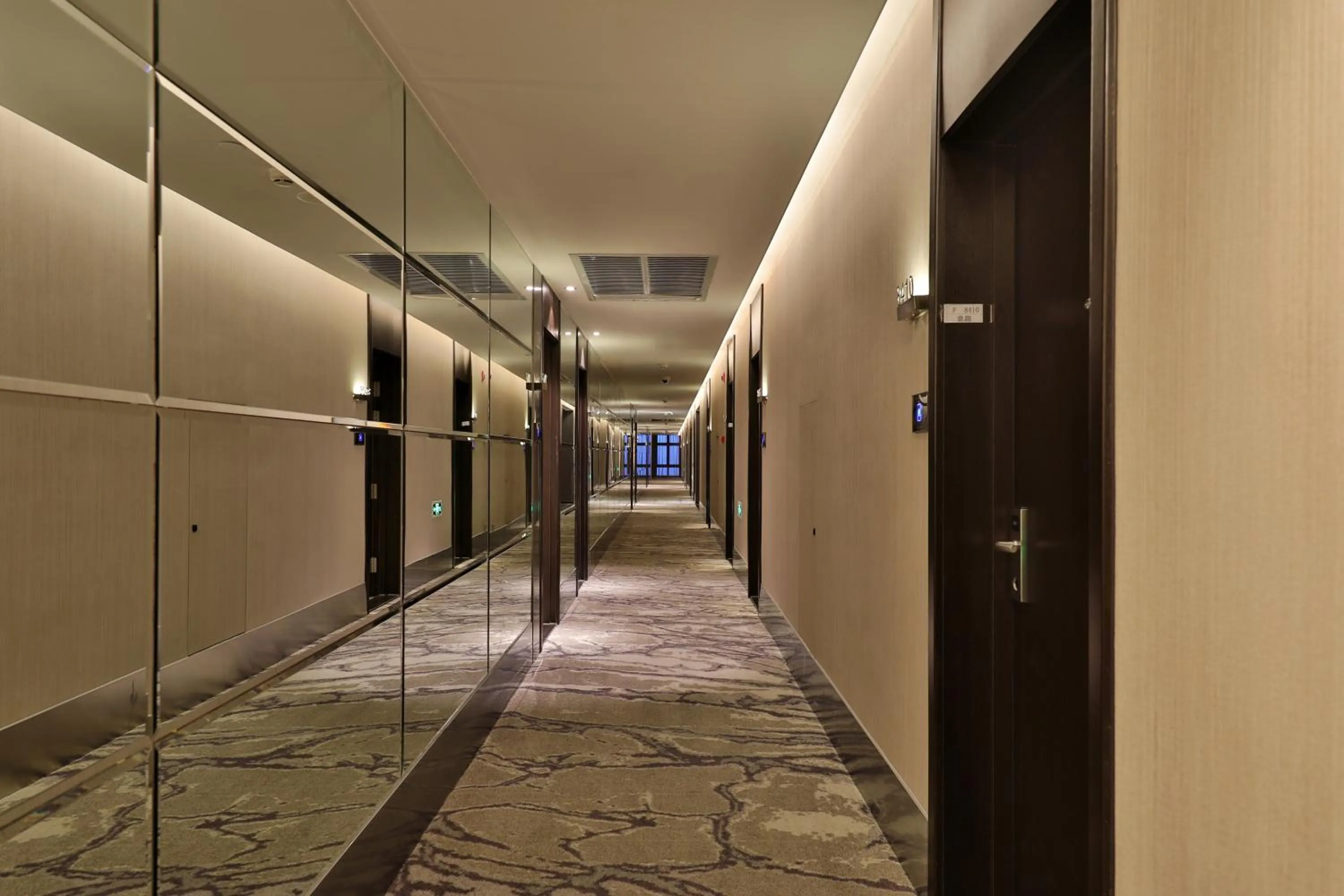 Orange hotel shanghai pudong Airport - Free shuttle bus to PVG airport