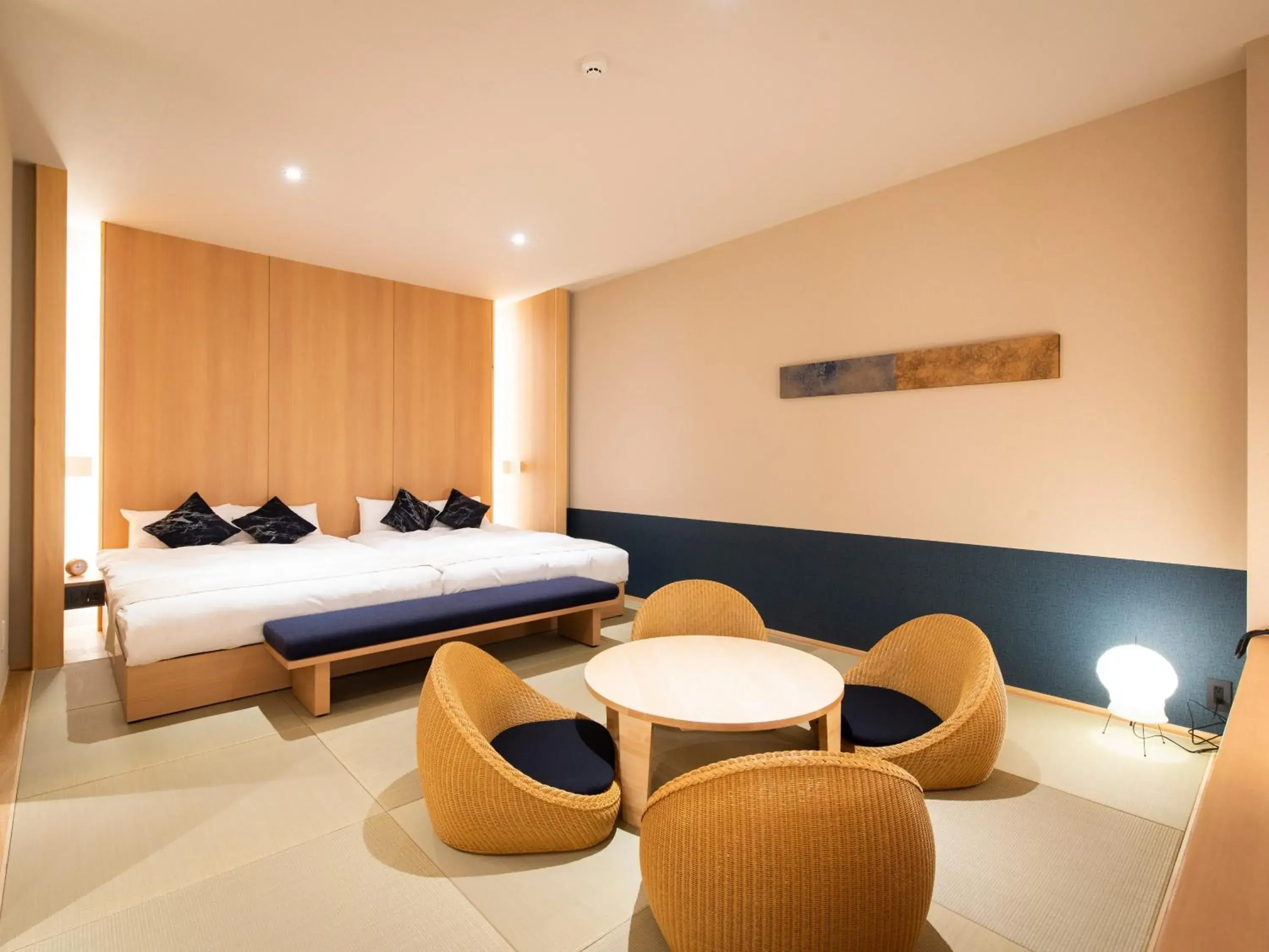 Photo of the whole room, Bed in FIRSTCABIN Kyoto Nijojo Photo of the whole room, Bed in FIRSTCABIN Kyoto Nijojo