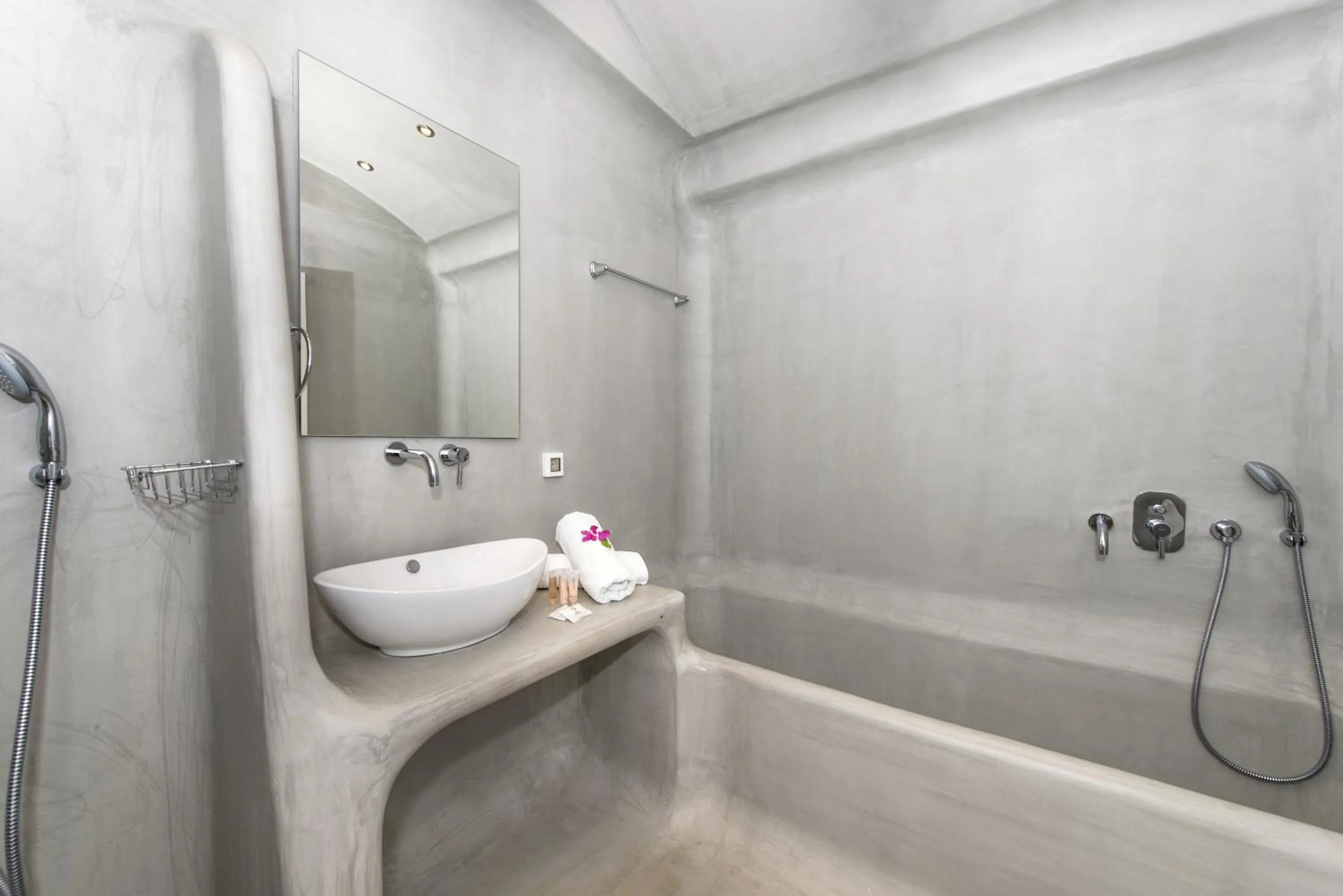 Bathroom in Blue Waves Suites & Apartments