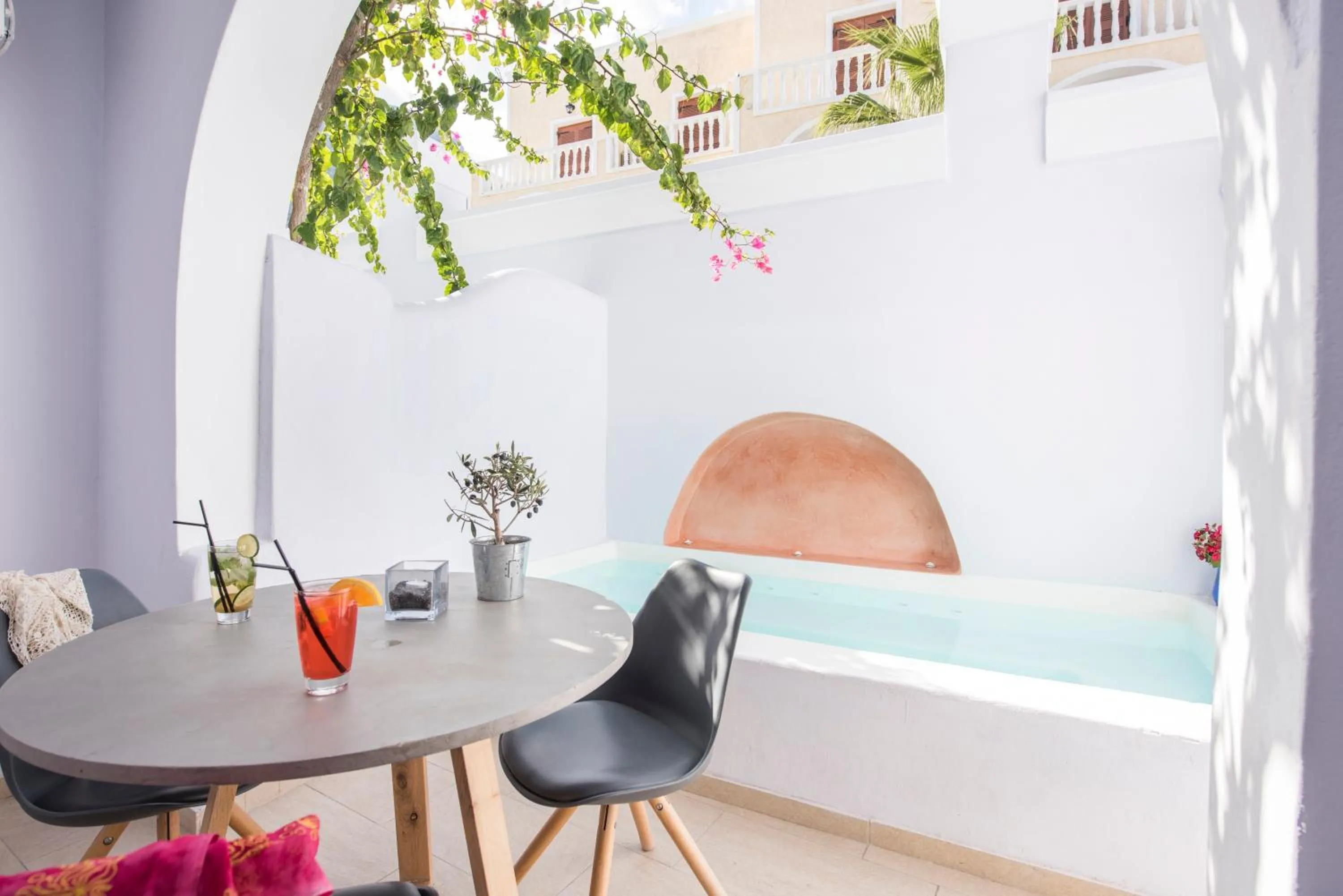 Balcony/Terrace in Blue Waves Suites & Apartments