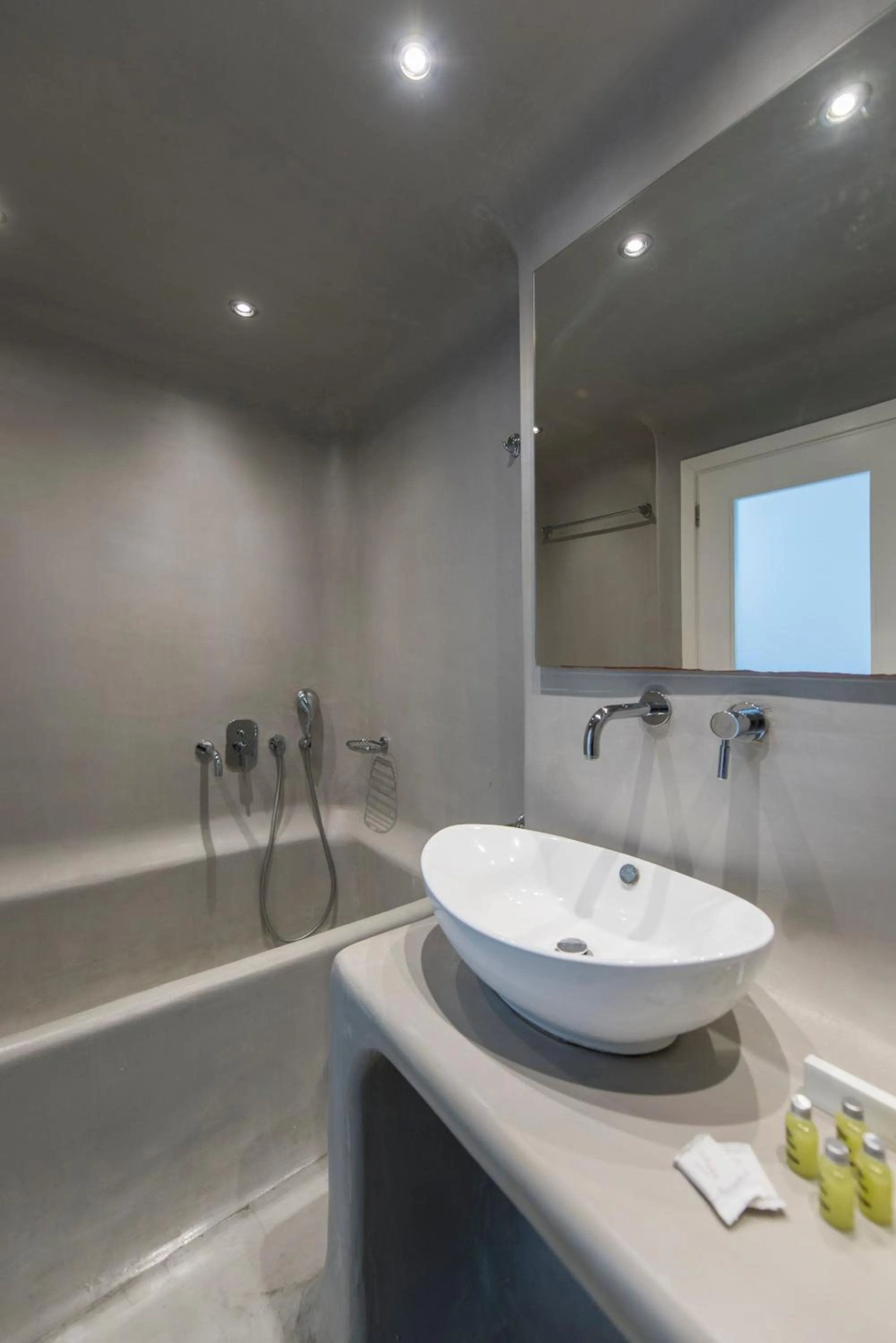 Bathroom in Blue Waves Suites & Apartments