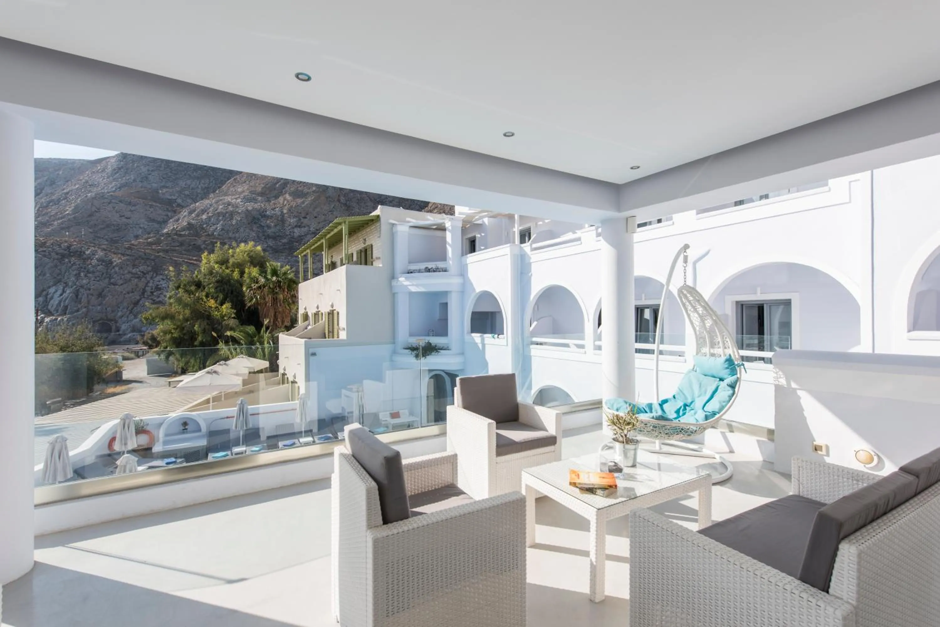 Property building in Blue Waves Suites & Apartments