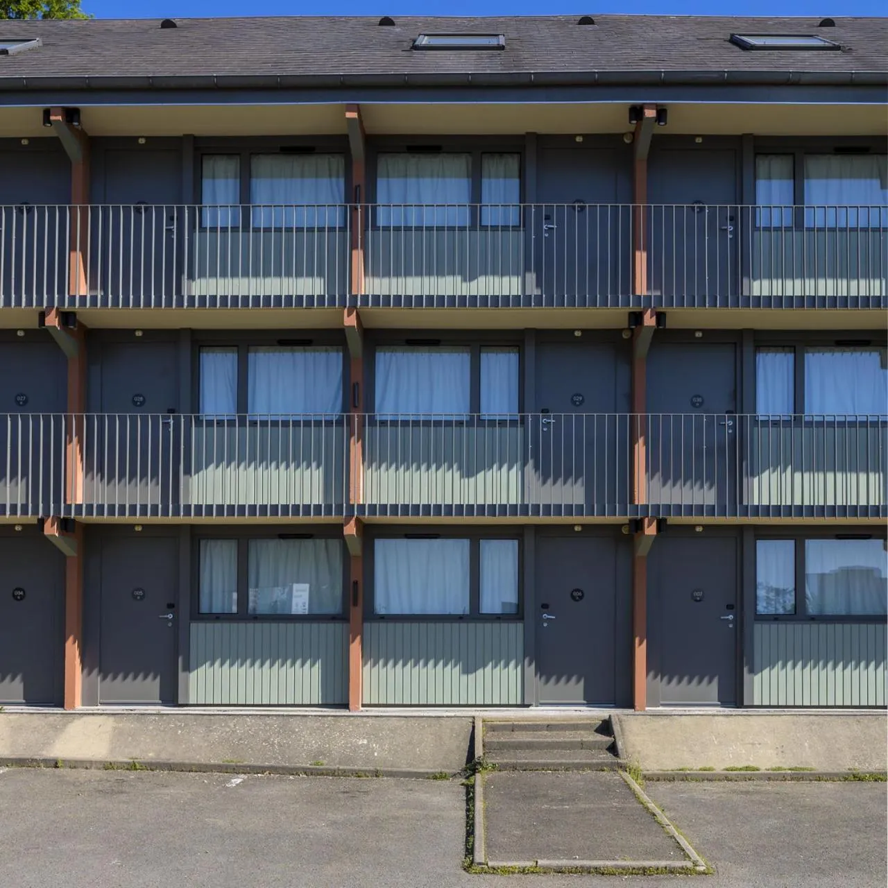 Property building in Campanile Le Mans Est