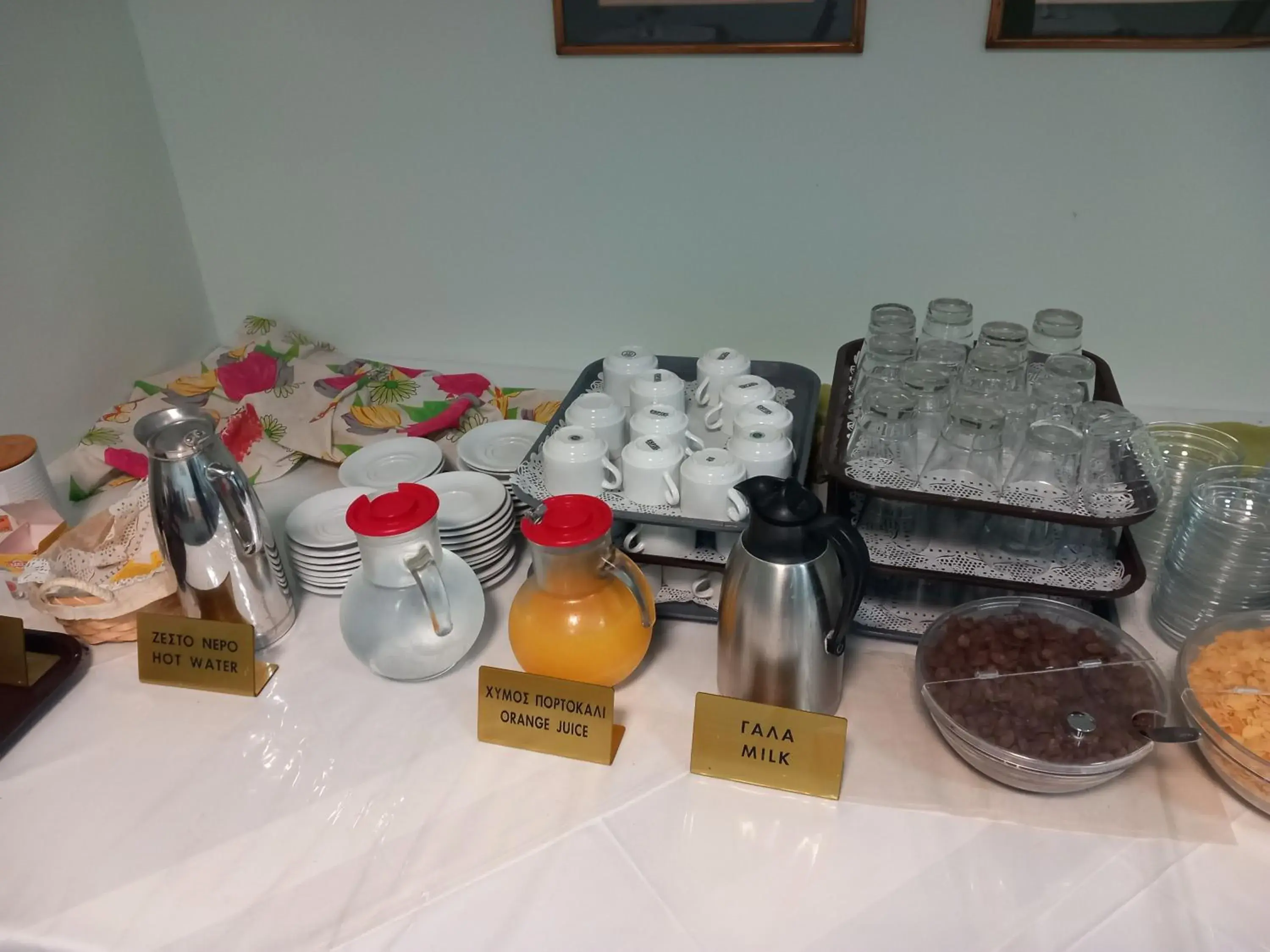 Continental breakfast in City Marina Continental breakfast in City Marina