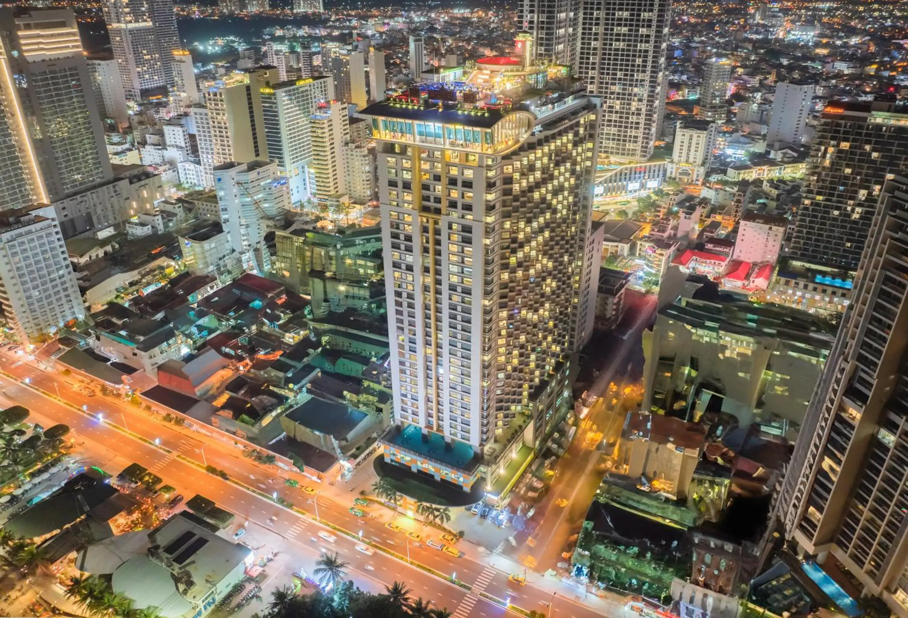 Property building in Havana Nha Trang Hotel Property building in Havana Nha Trang Hotel